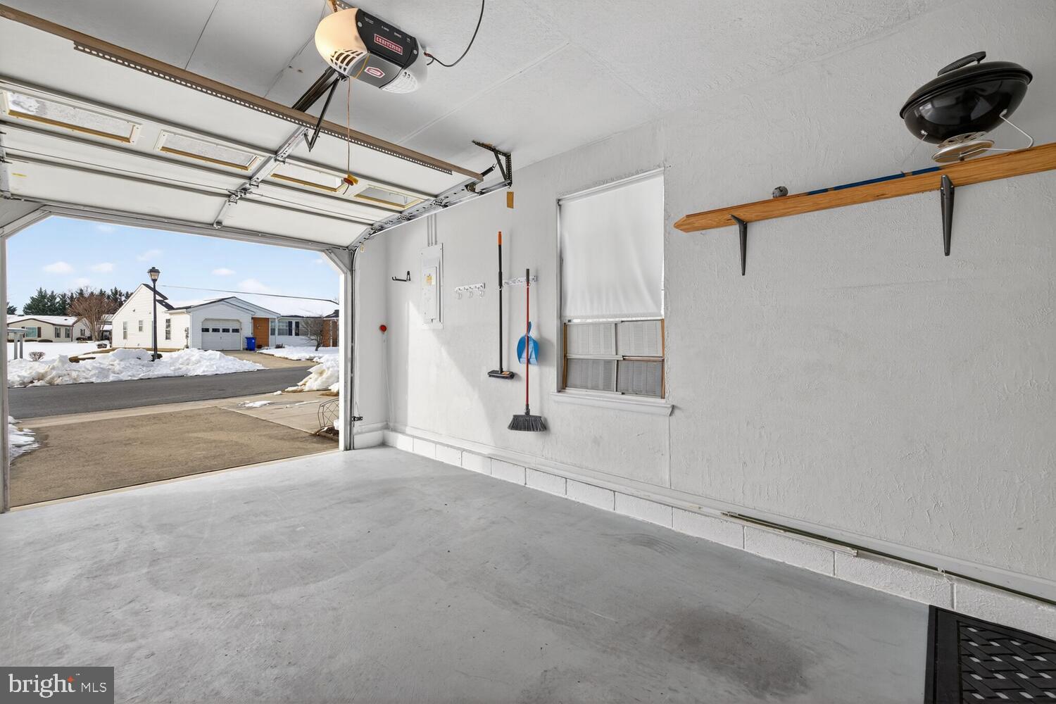 CRESTWOOD VILLAGE - Residential