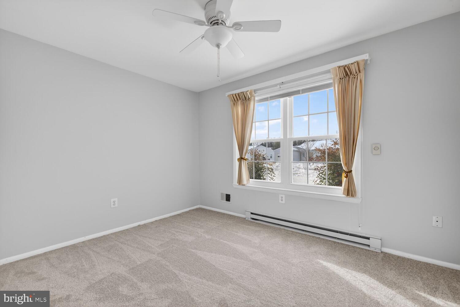 CRESTWOOD VILLAGE - Residential