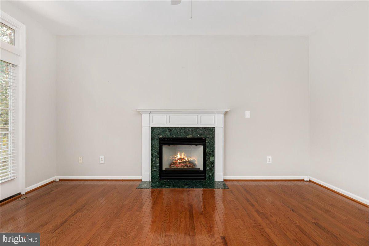 POTOMAC STATION - Residential