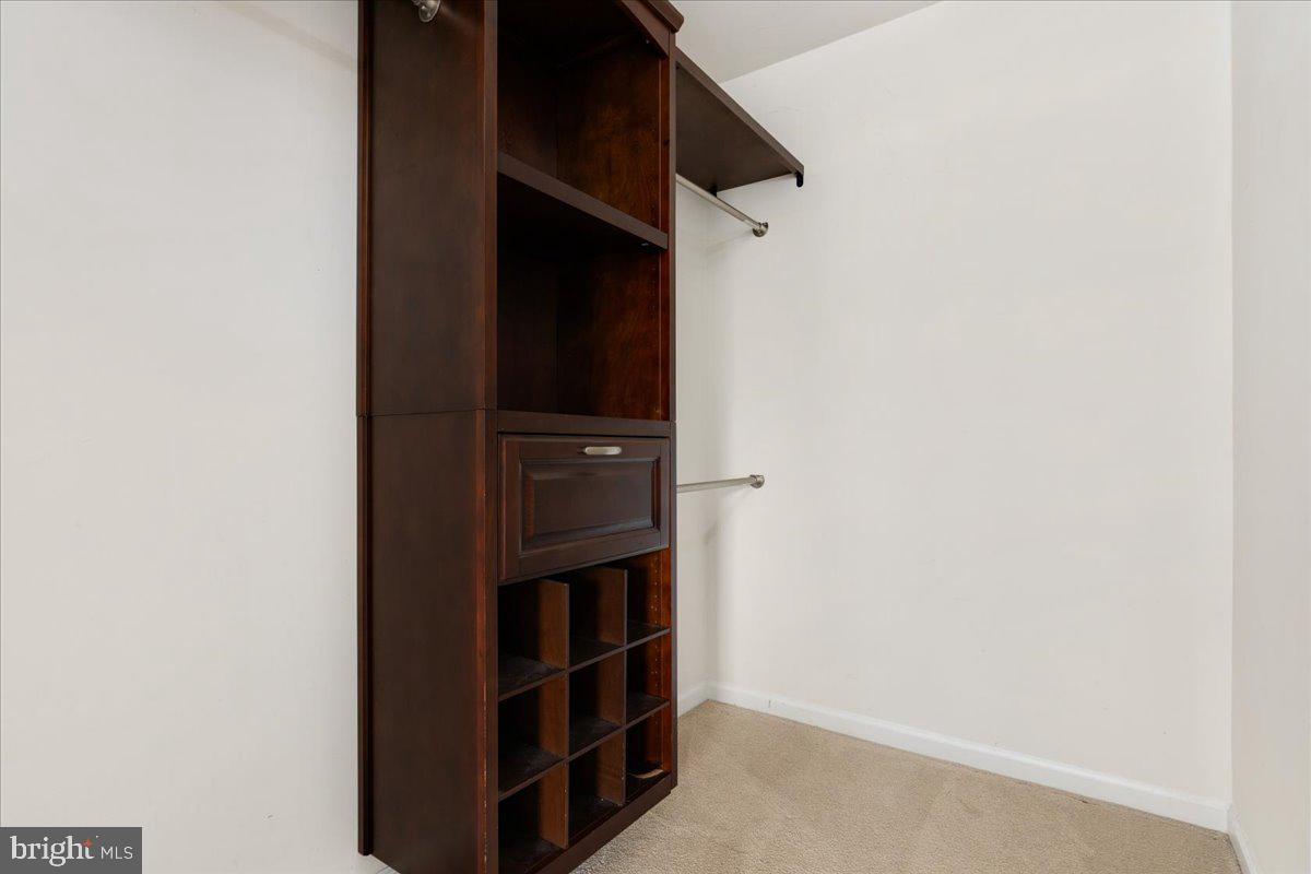 POTOMAC STATION - Residential