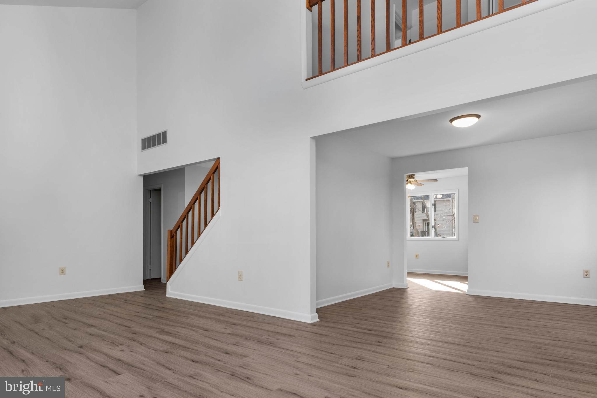 PLEASANT PLAINS - Residential