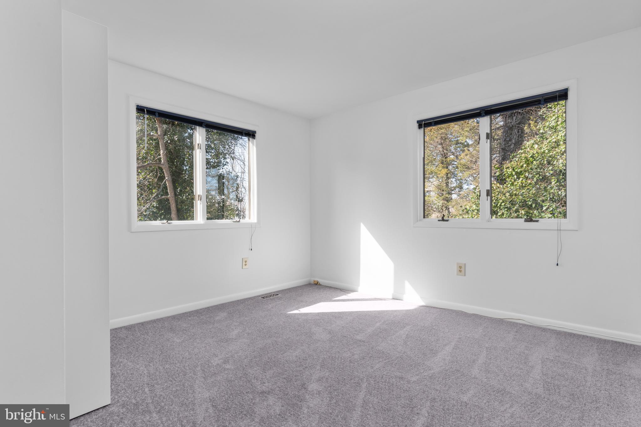 PLEASANT PLAINS - Residential