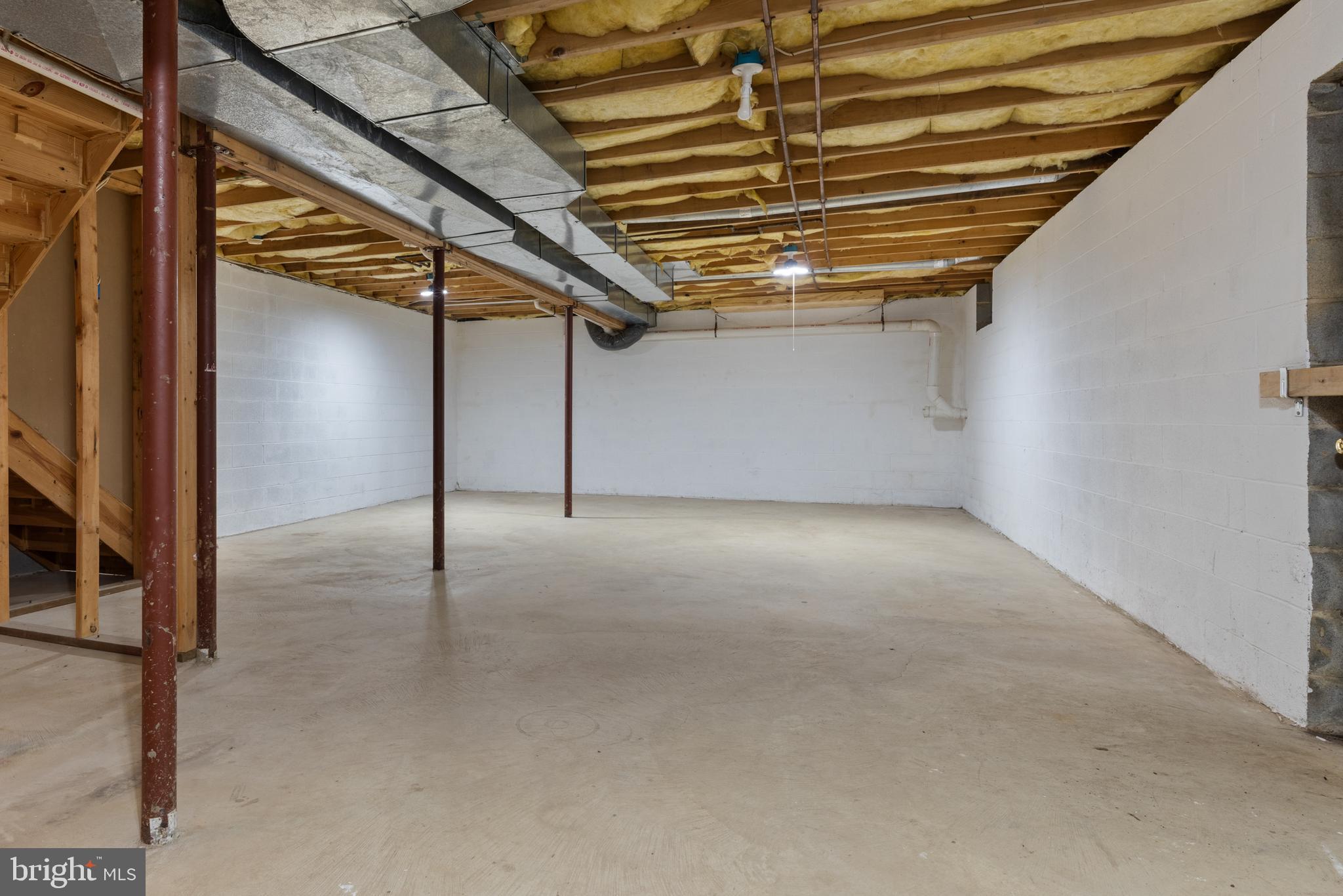 PLEASANT PLAINS - Residential