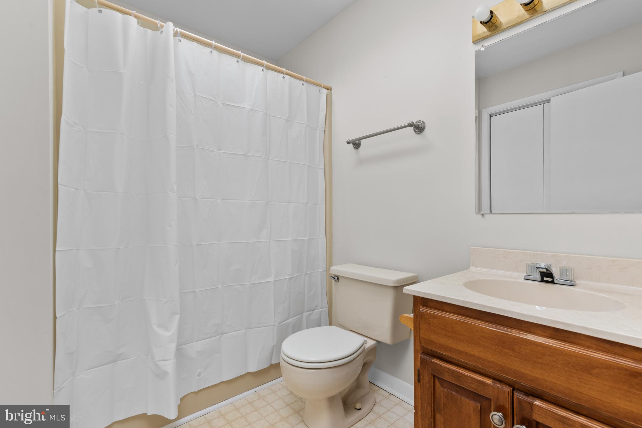 PLEASANT PLAINS - Residential