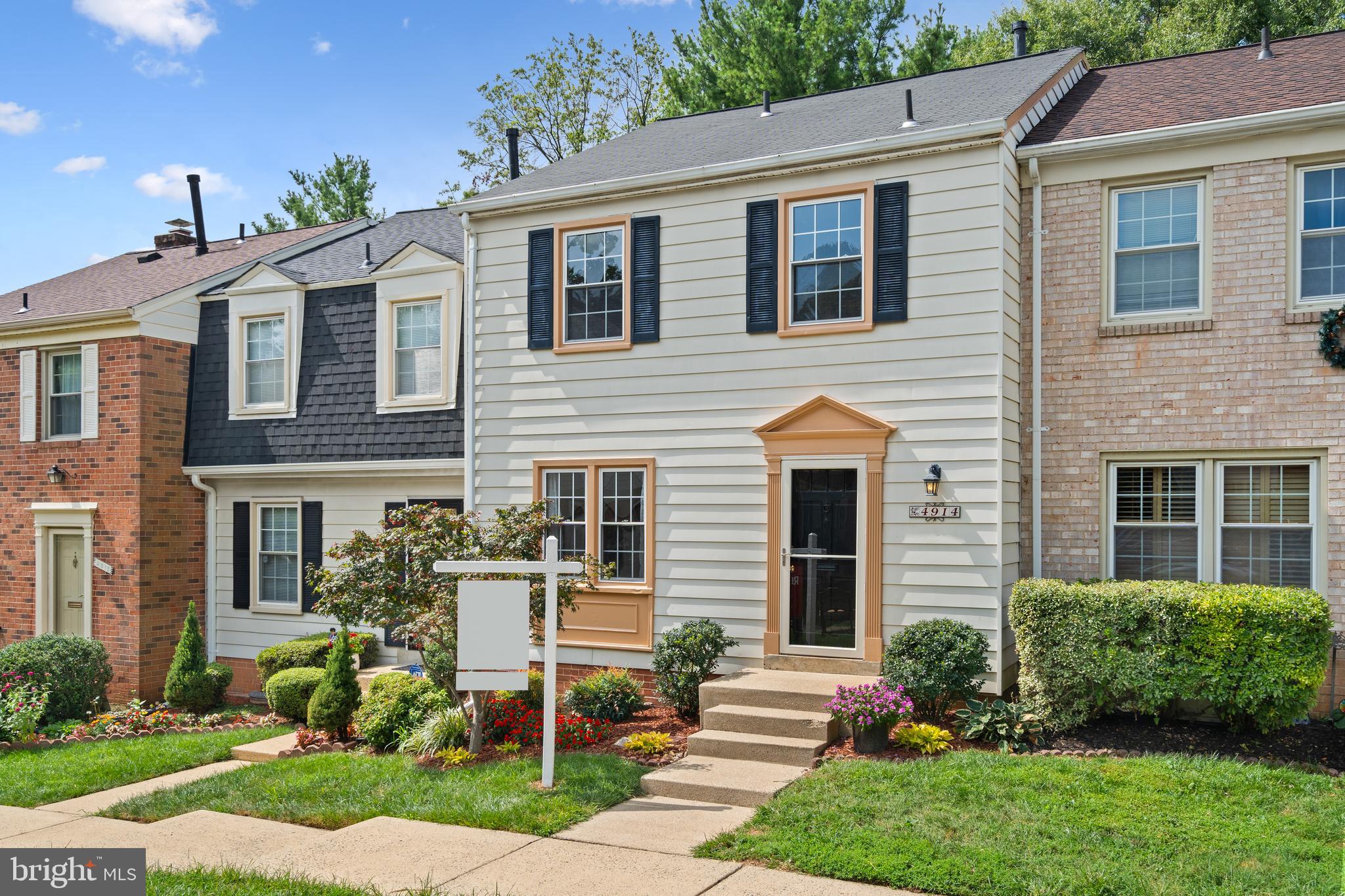 SUNSET VILLAGE - Residential