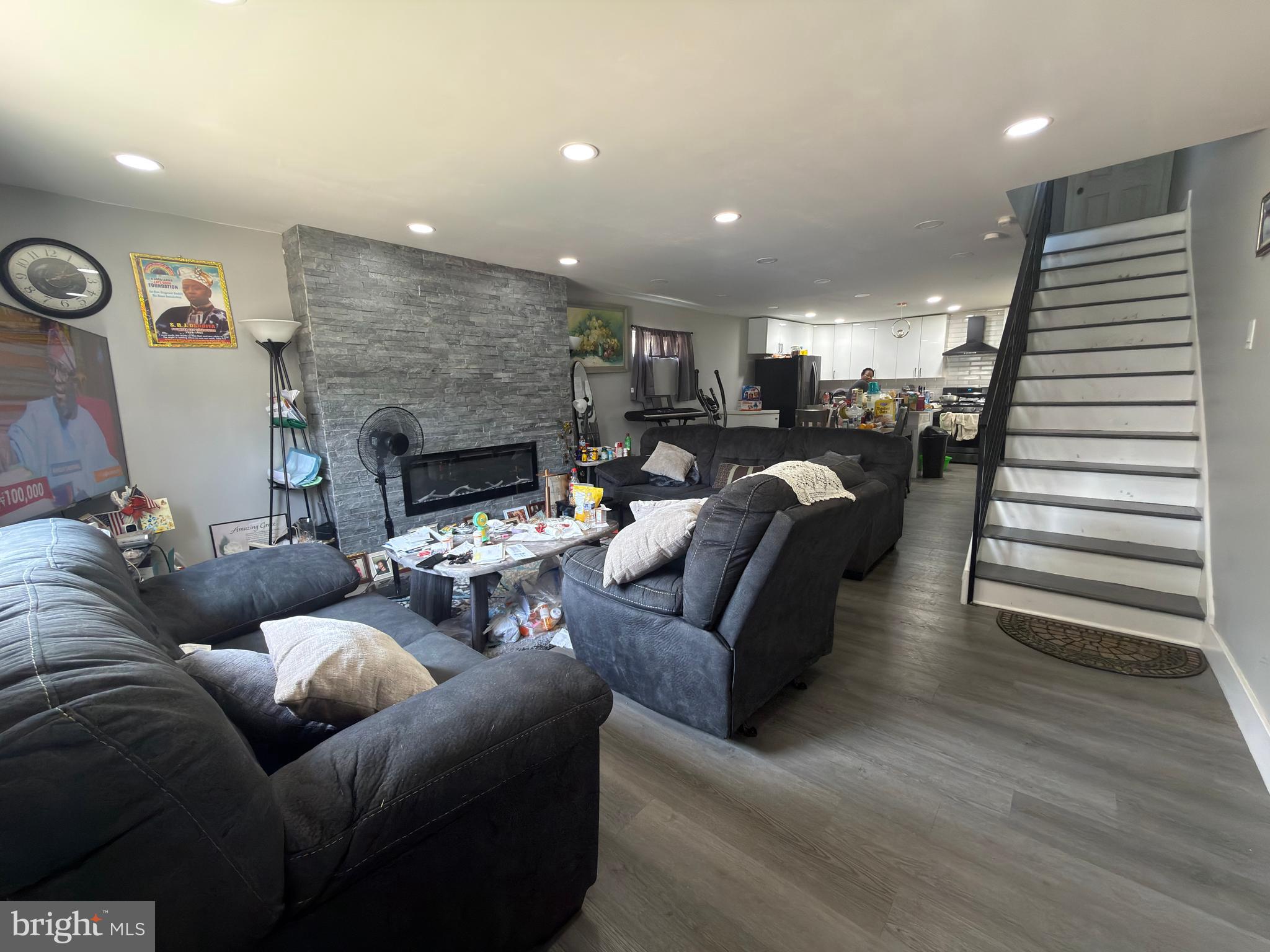 311 N 9TH STREET