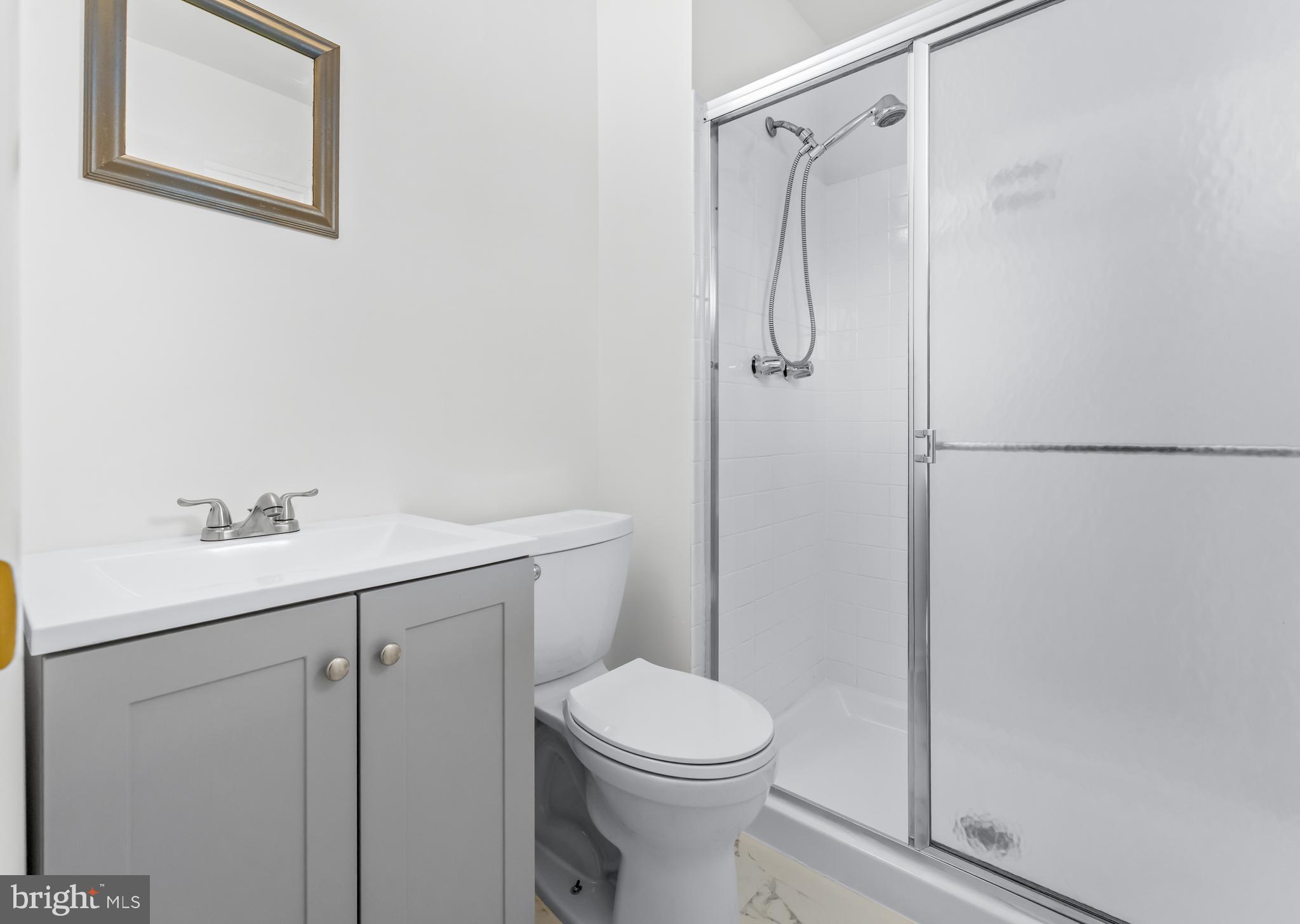 DRESDEN GREEN - Residential