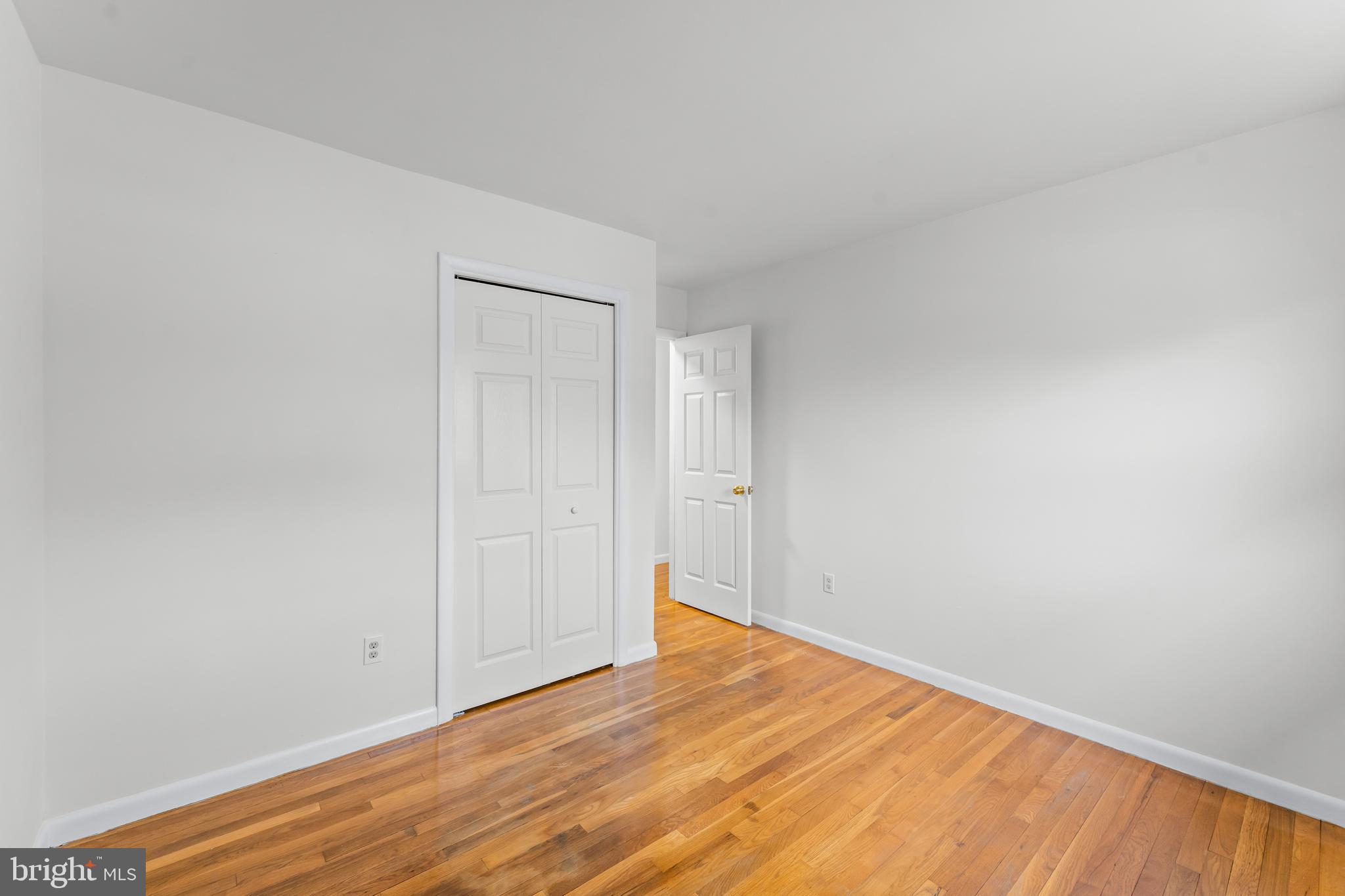 DRESDEN GREEN - Residential