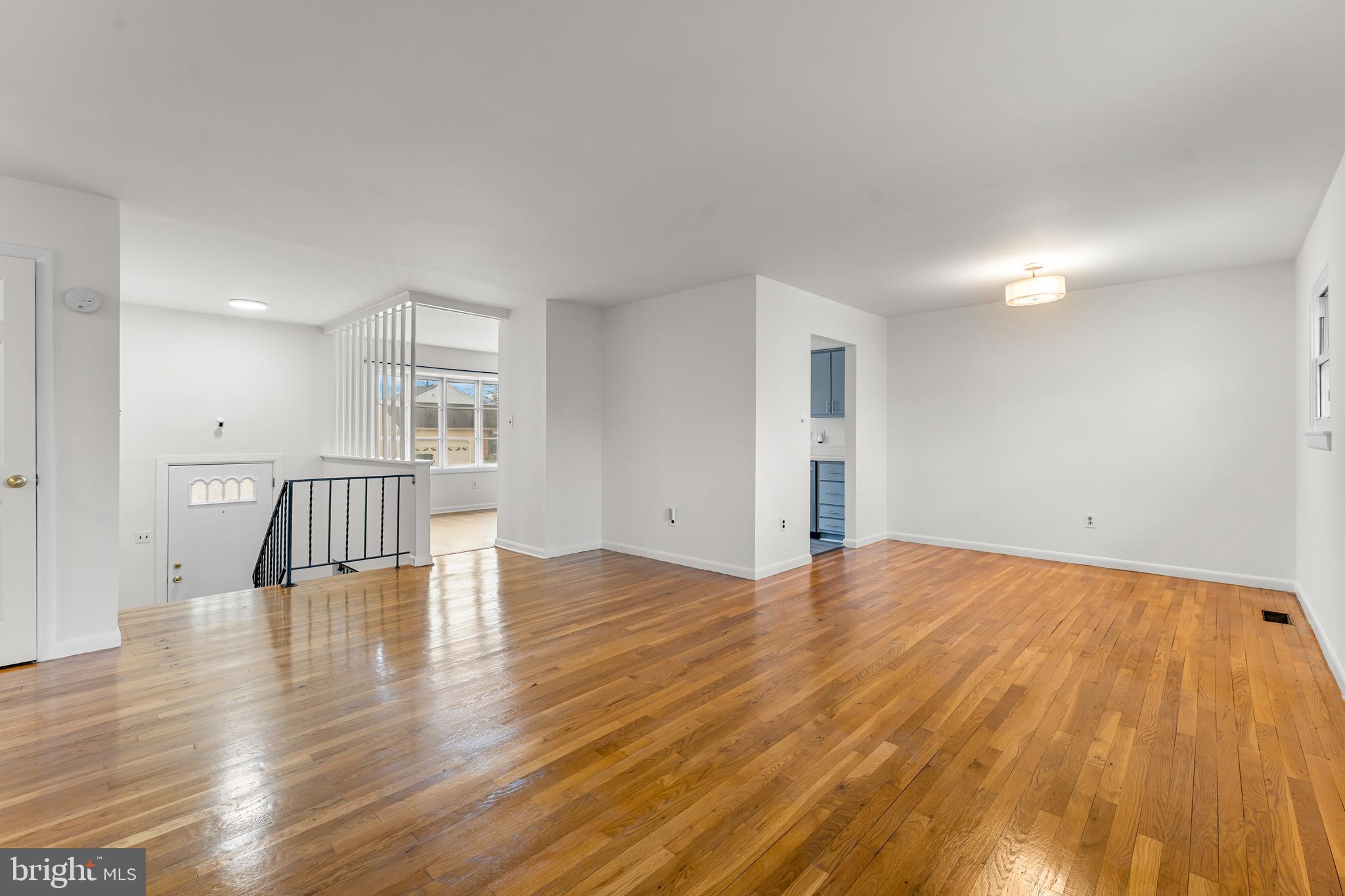 DRESDEN GREEN - Residential