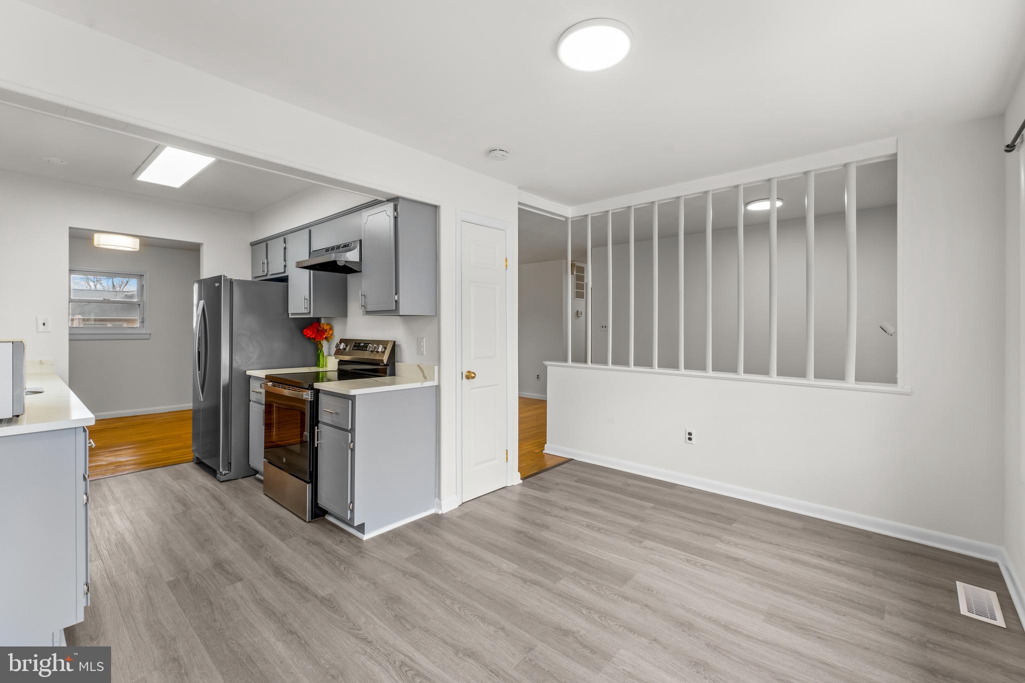 DRESDEN GREEN - Residential