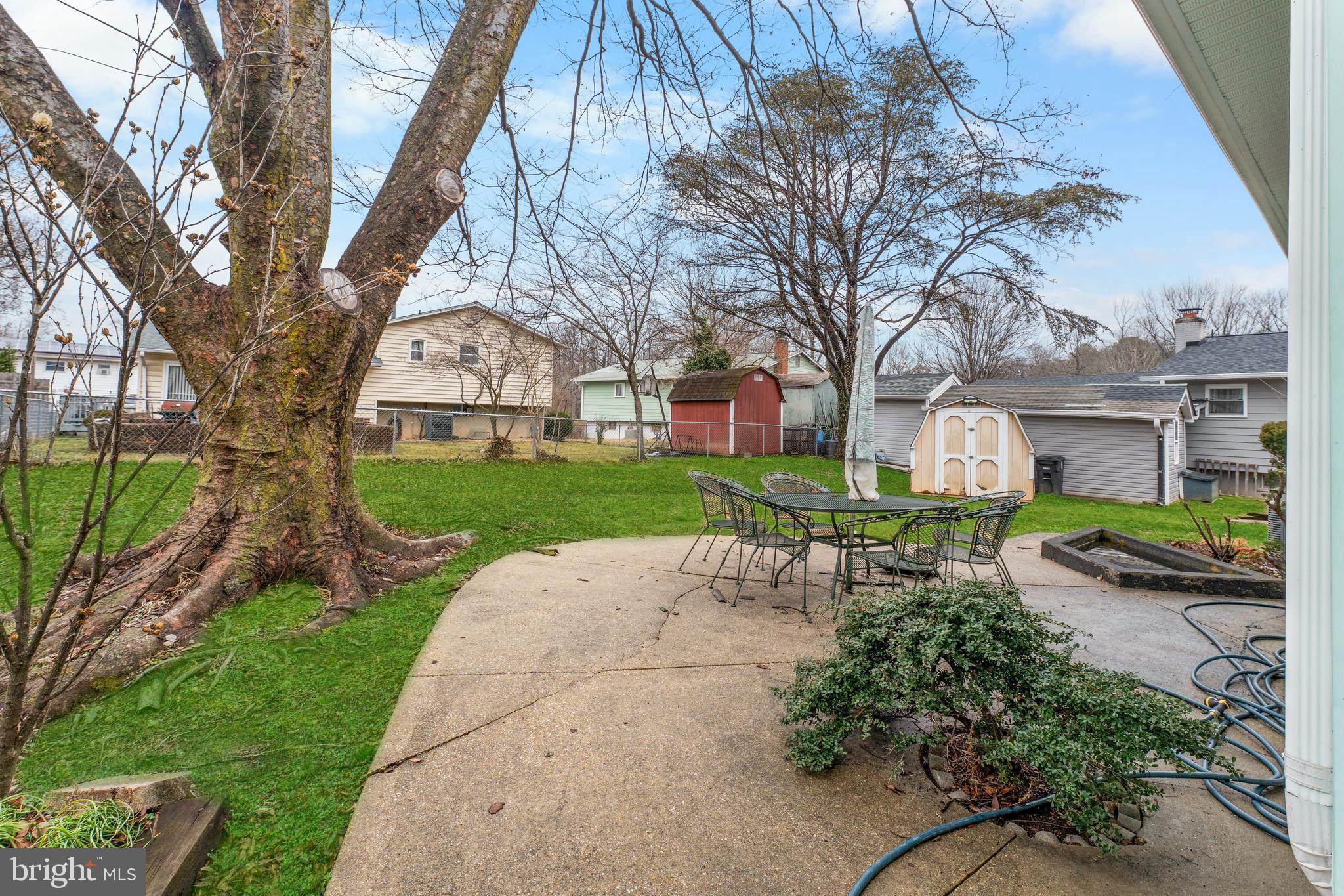 DRESDEN GREEN - Residential