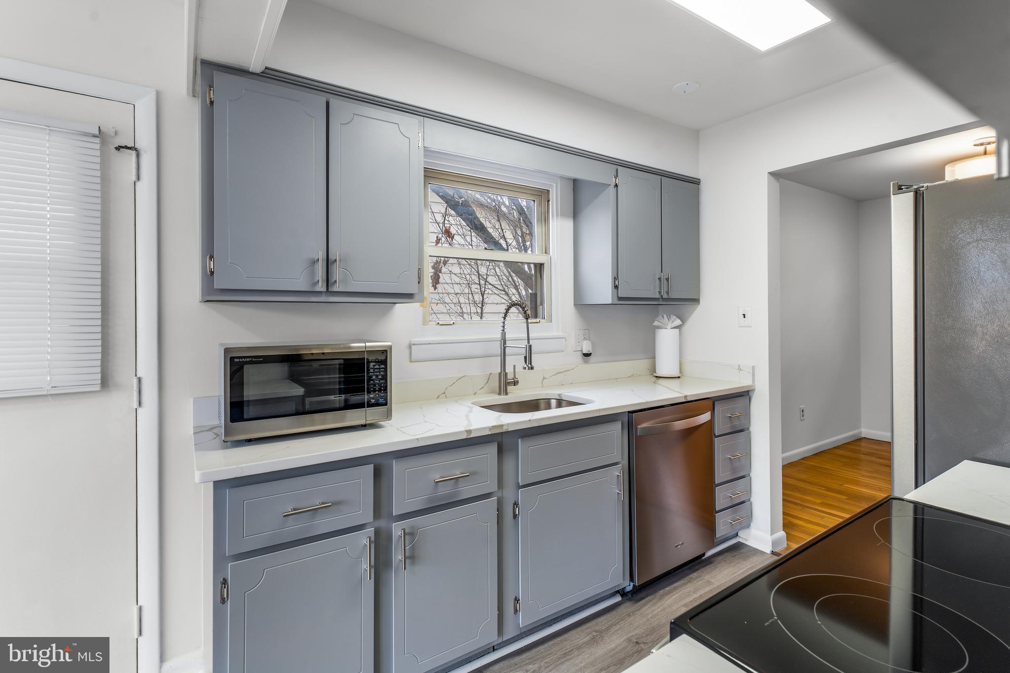 DRESDEN GREEN - Residential