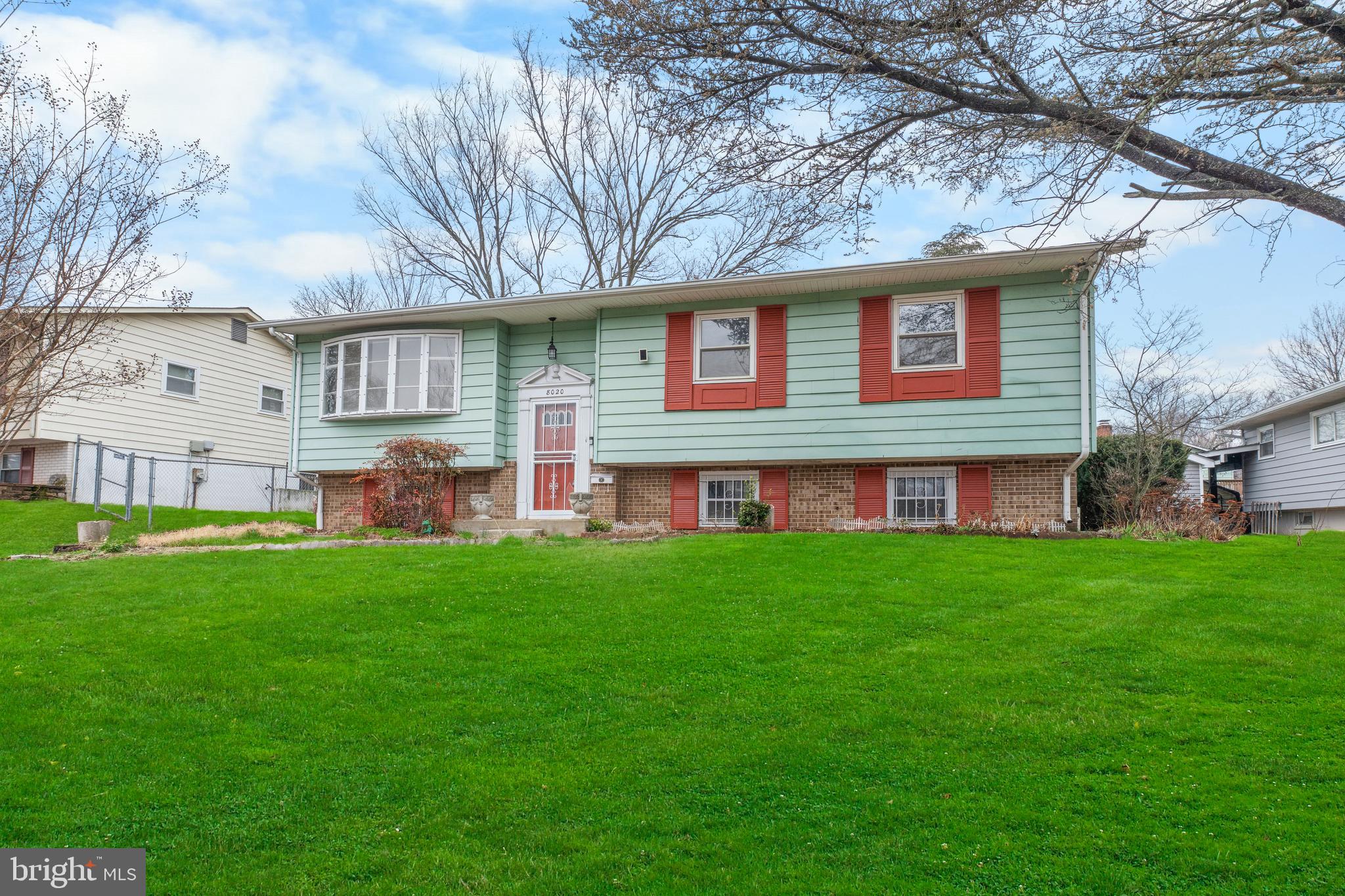 DRESDEN GREEN - Residential