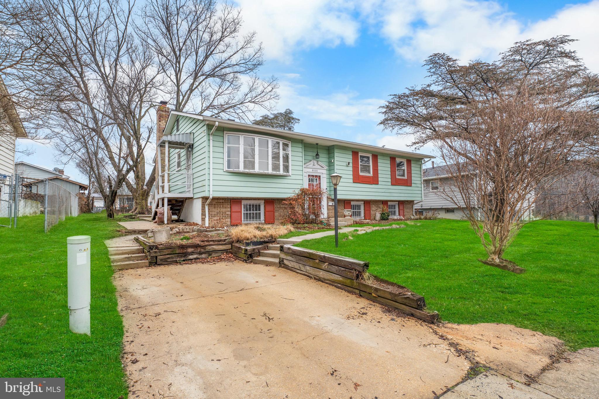 DRESDEN GREEN - Residential