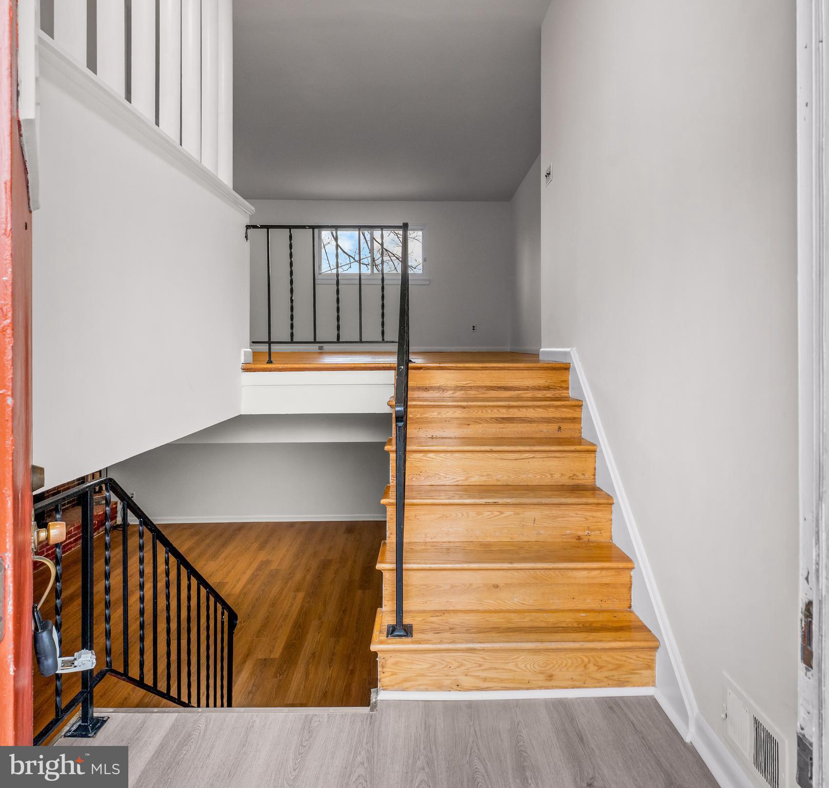 DRESDEN GREEN - Residential