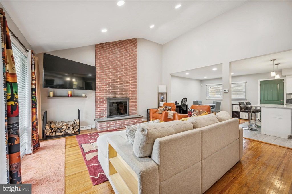 Photo of 7410 Richards Road, ELKINS PARK, PA 19027 (MLS # PAMC2162624)