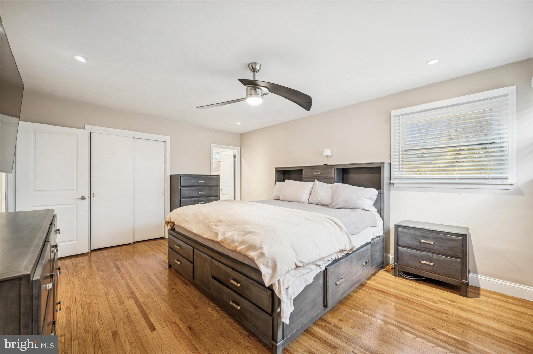 ELKINS PARK - Residential