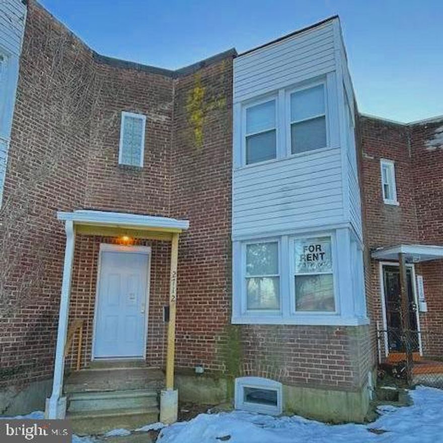 Beautiful, fully renovated TH with walkout basement, New Central AC and Heat, granite countertop, backsplash, LTV flooring and much more. Back and front yard for your enjoyment.  Move in ready now to star your spring in this new place for you to call home.