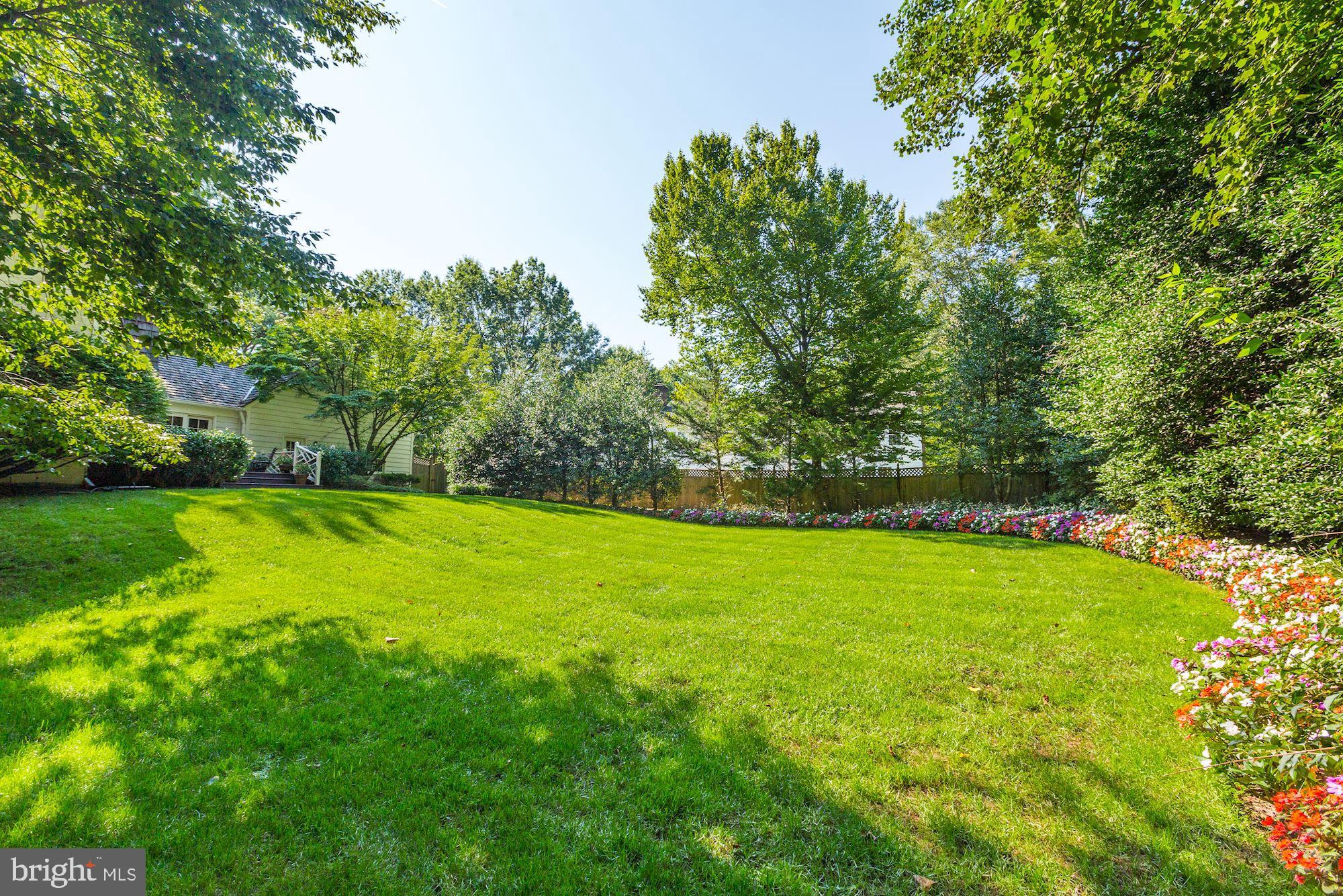 RIVER FALLS - Residential