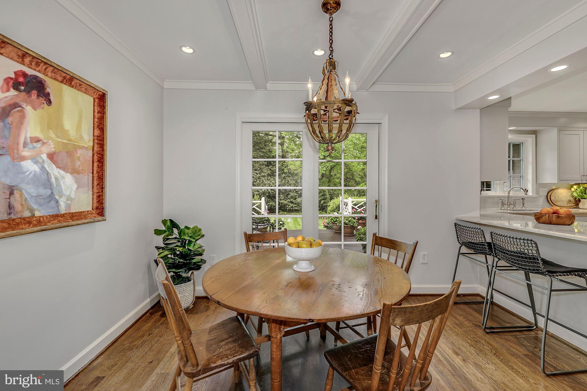 RIVER FALLS - Residential