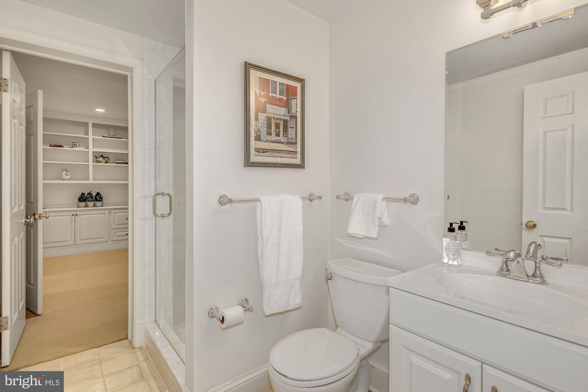 RIVER FALLS - Residential