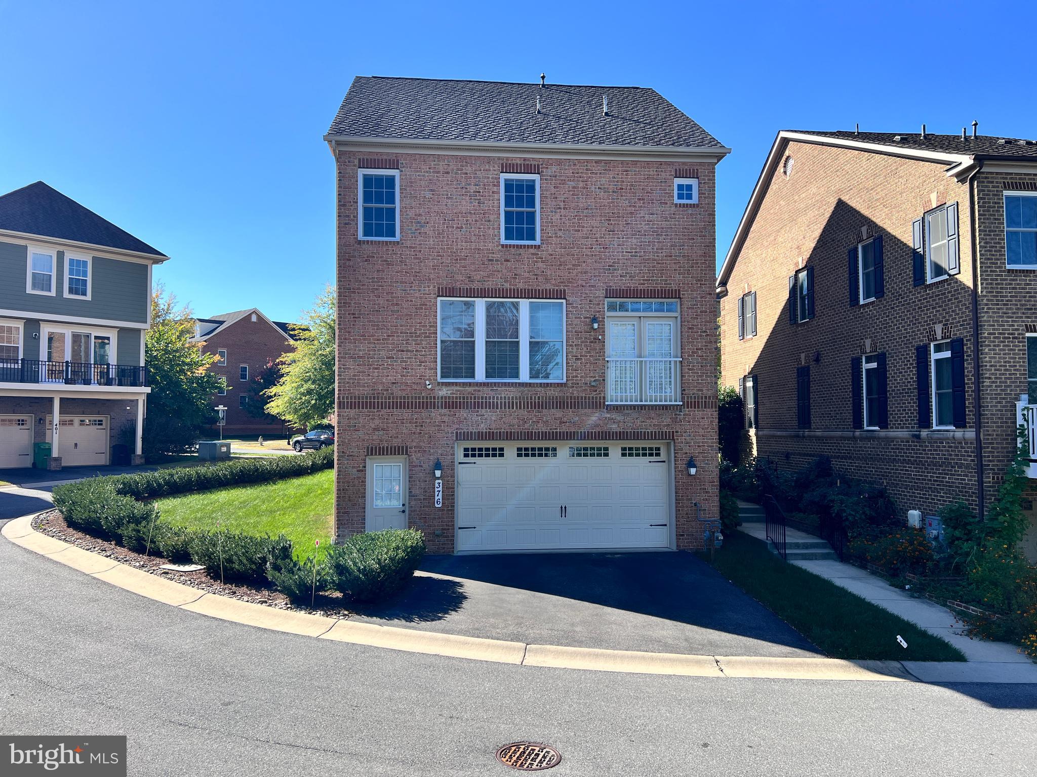 WATKINS MILL TOWN CENTER - Residential Lease