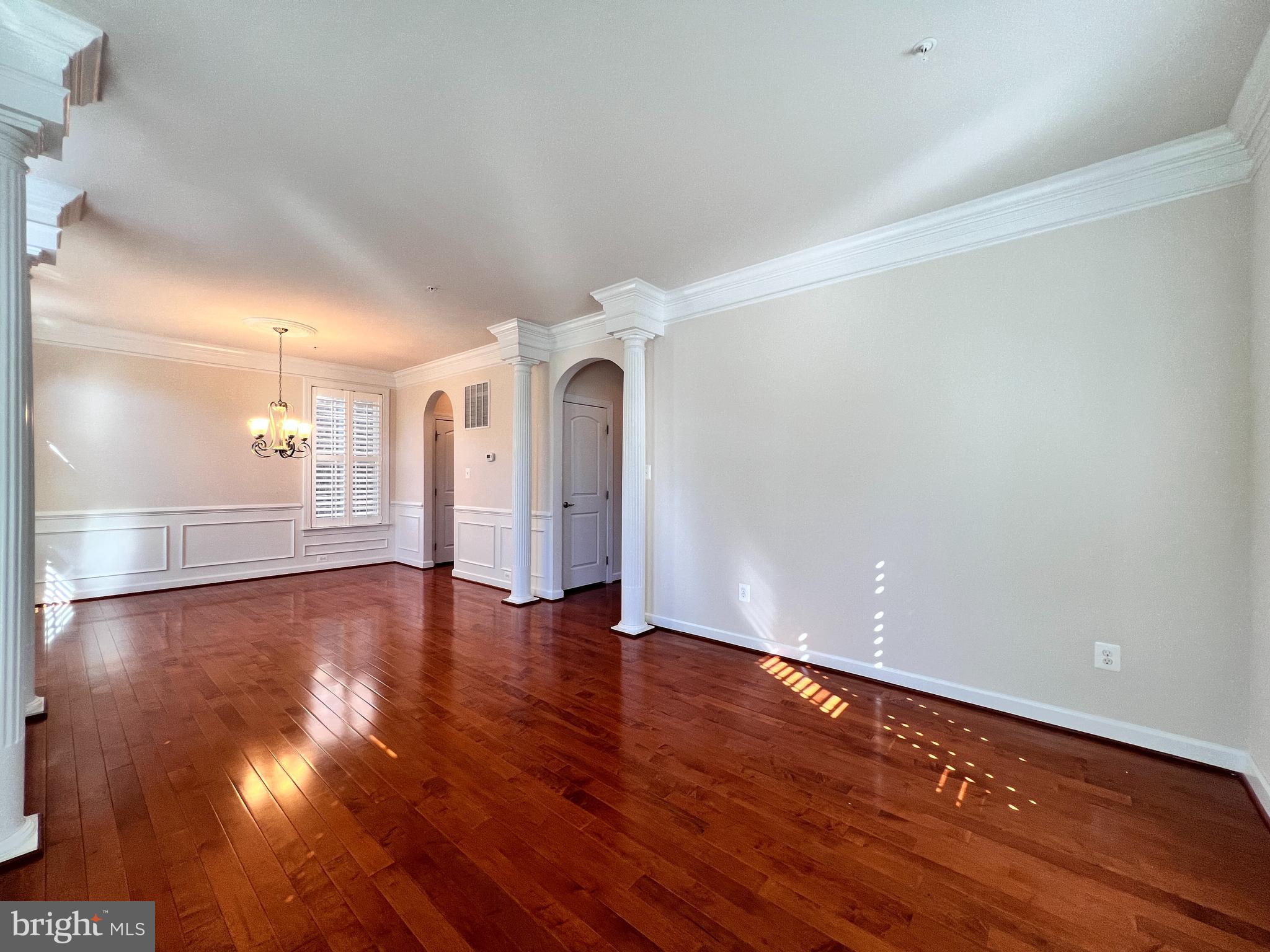 376 PARKVIEW AVENUE