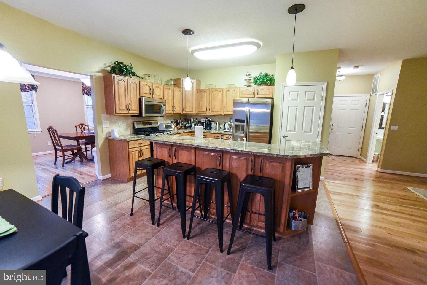 SYCAMORE HOLLOW OF WLDWD - Residential Lease