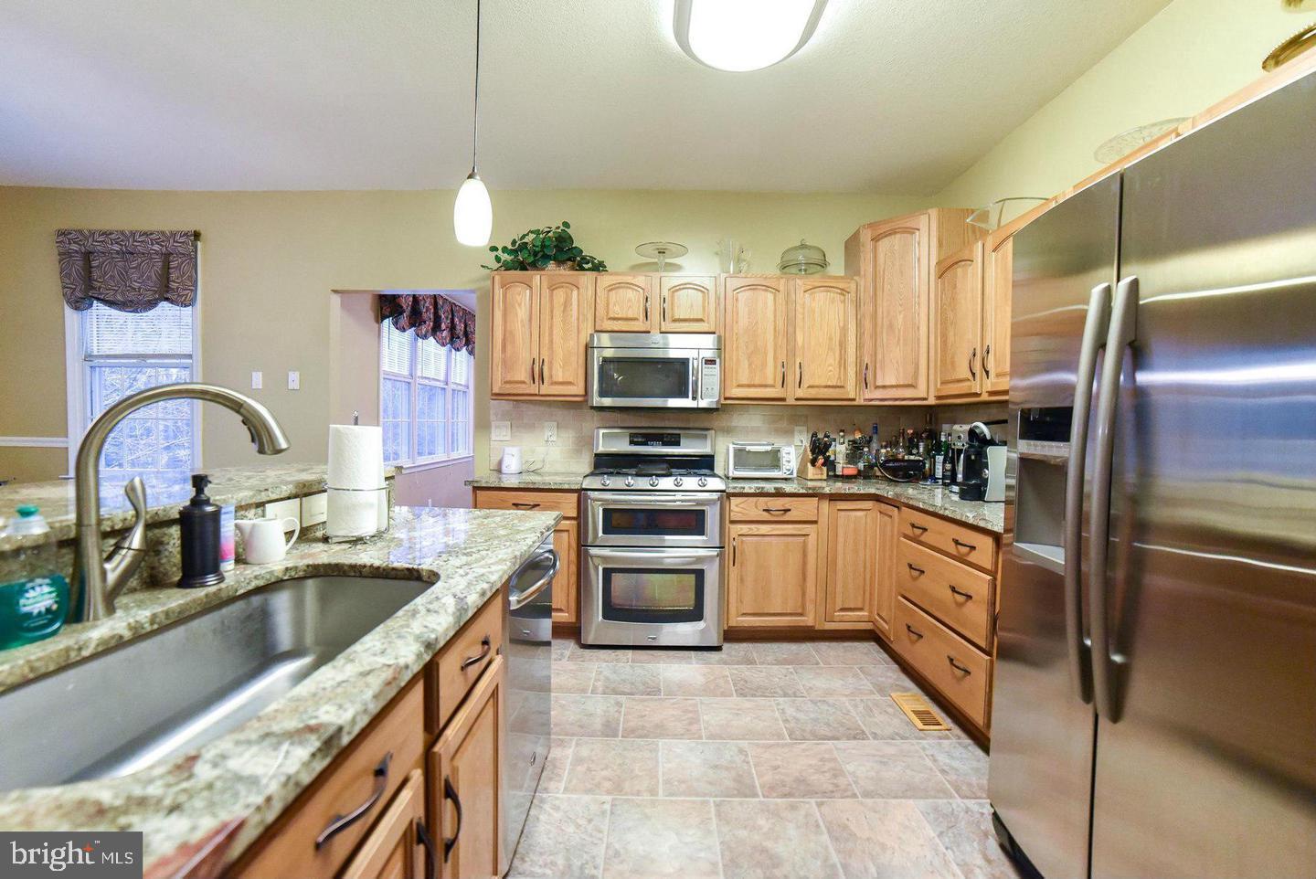 SYCAMORE HOLLOW OF WLDWD - Residential Lease