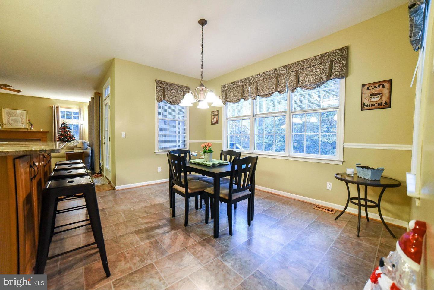 SYCAMORE HOLLOW OF WLDWD - Residential Lease