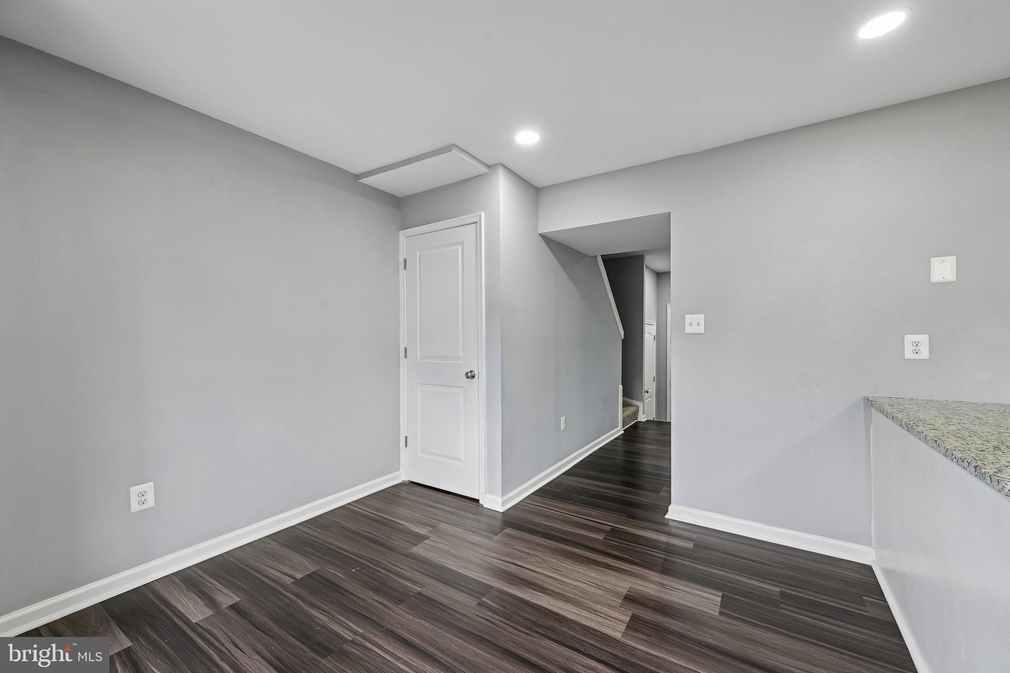 FAIRBROOK - Residential
