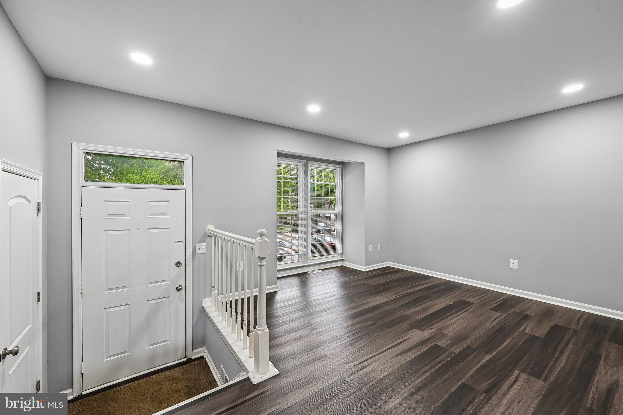 FAIRBROOK - Residential