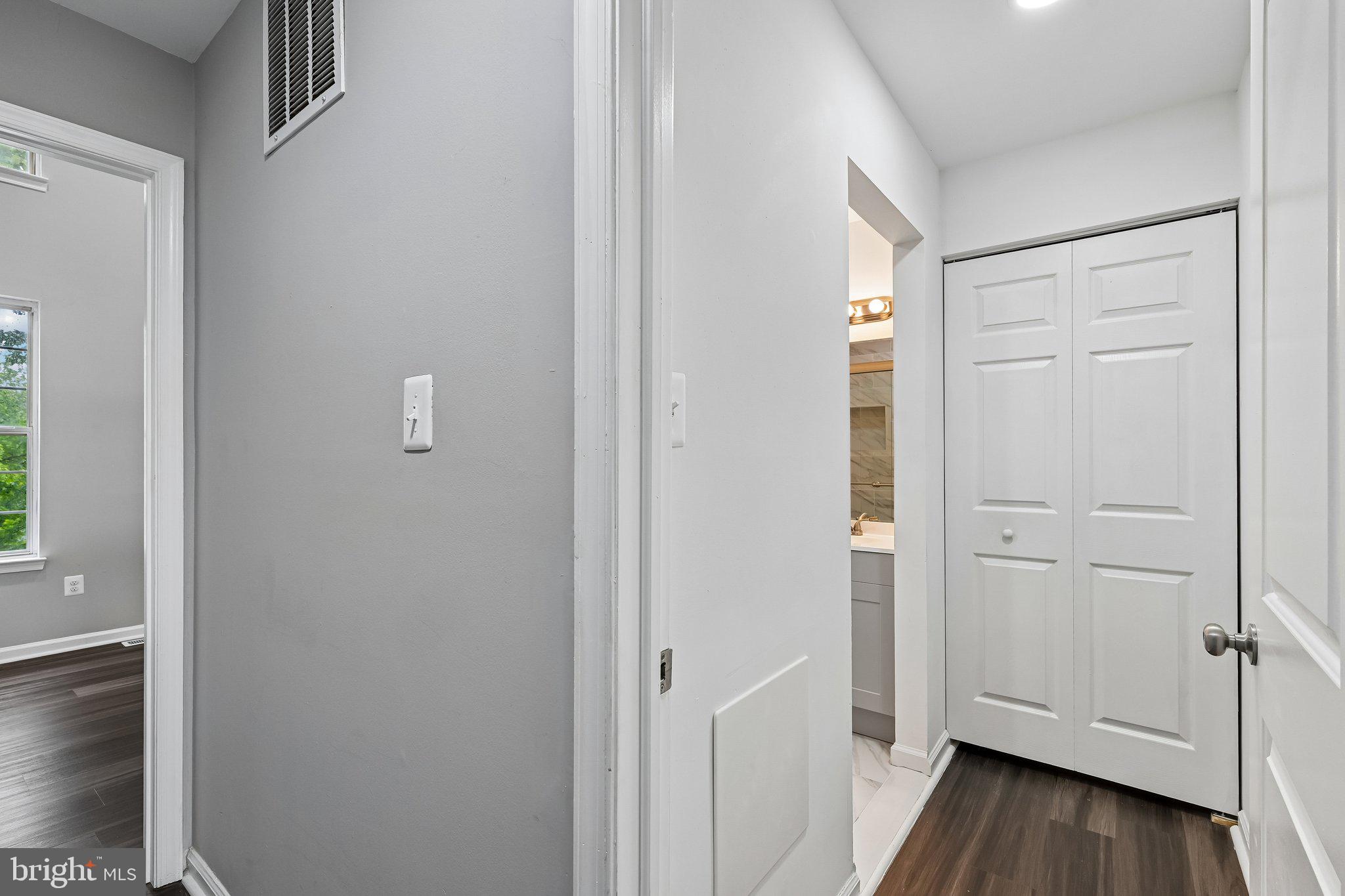 FAIRBROOK - Residential
