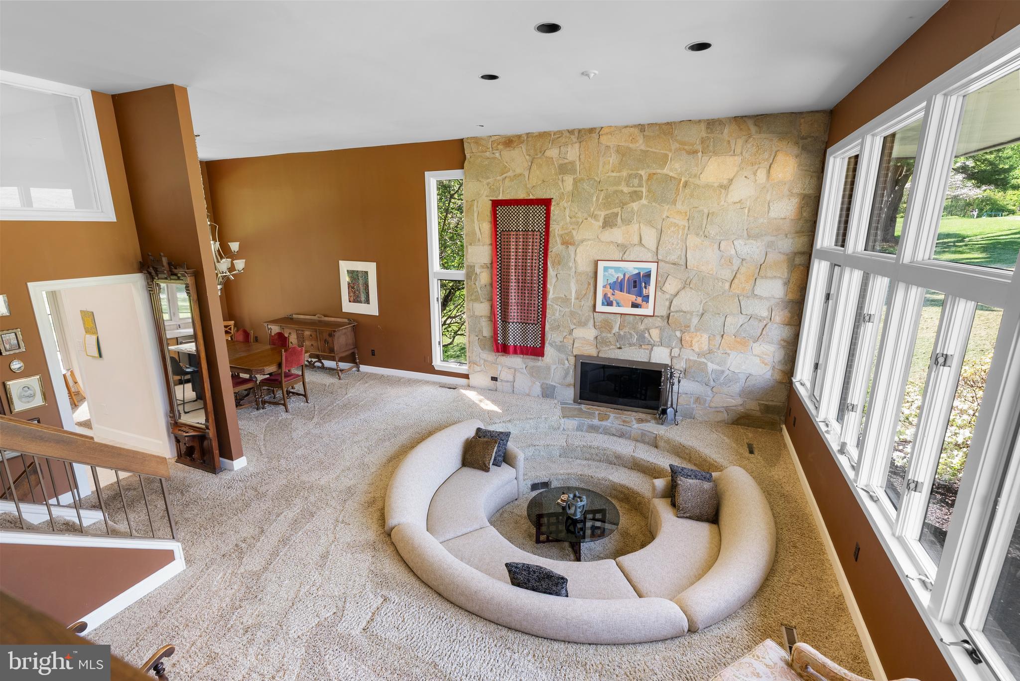 MANOR HILL - Residential