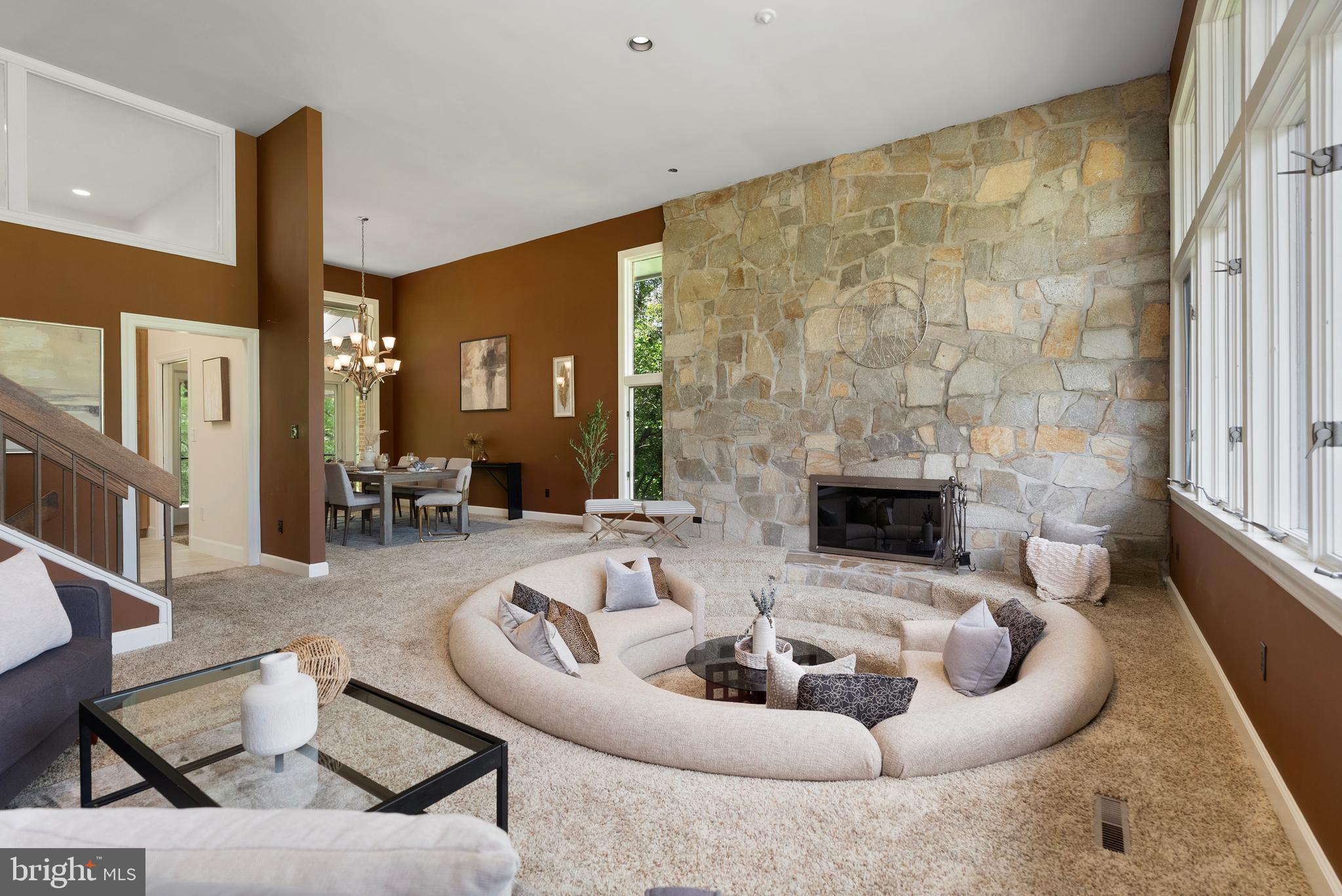 MANOR HILL - Residential