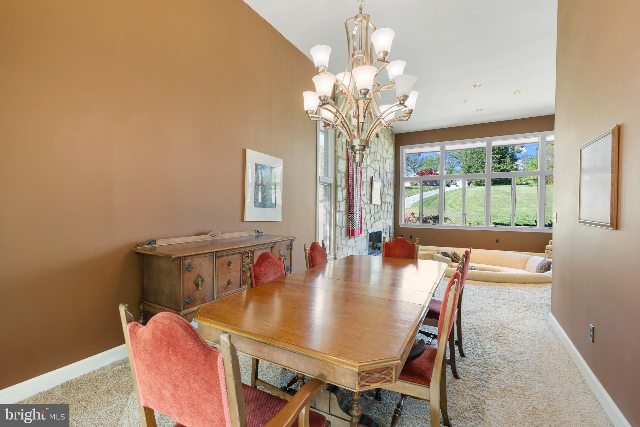MANOR HILL - Residential