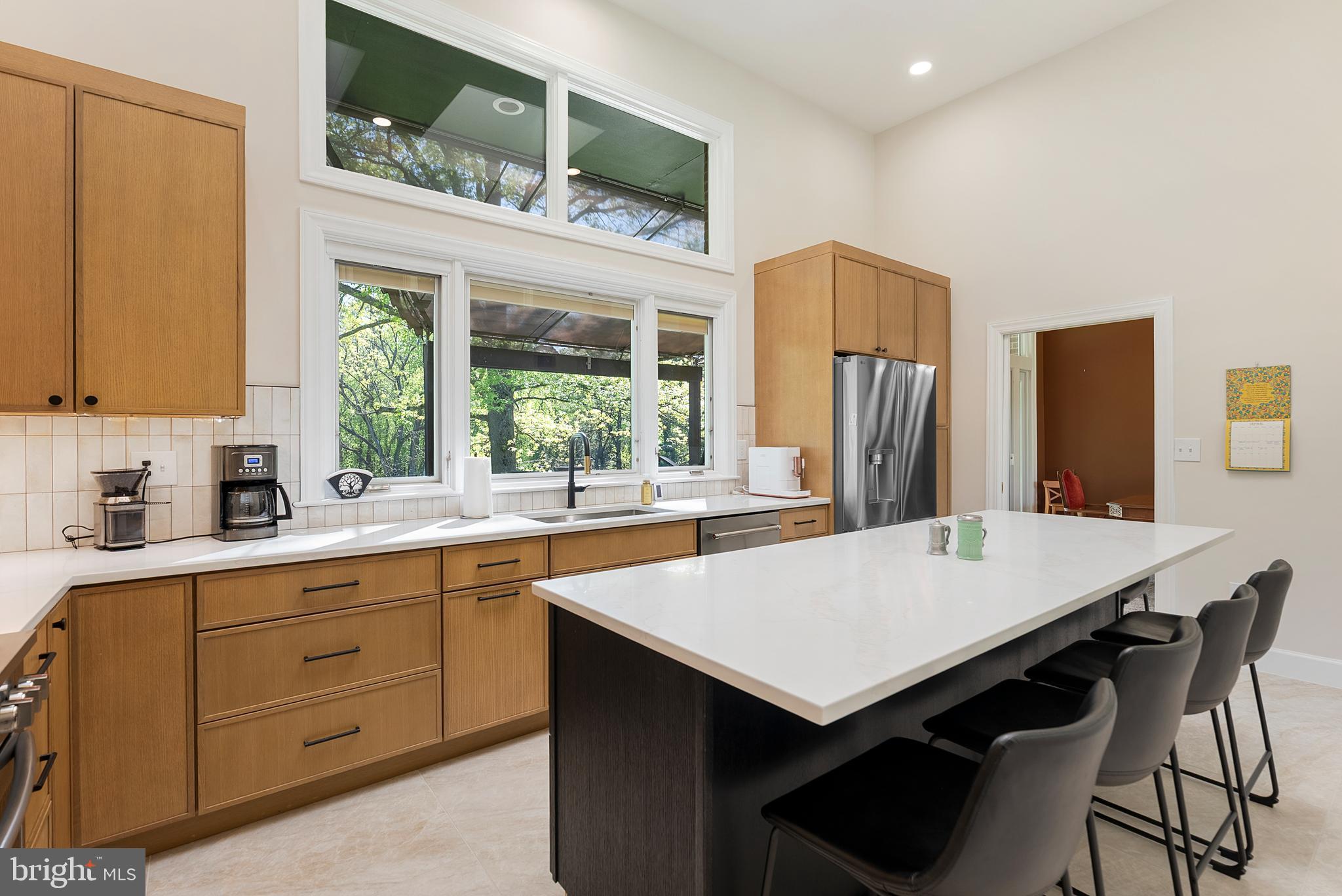 MANOR HILL - Residential