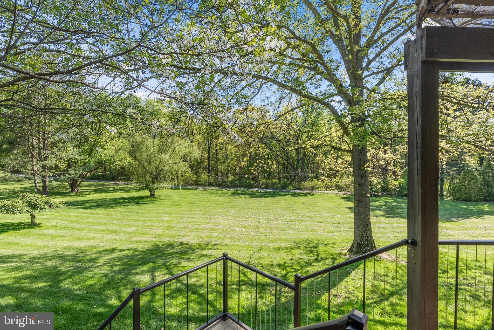 MANOR HILL - Residential