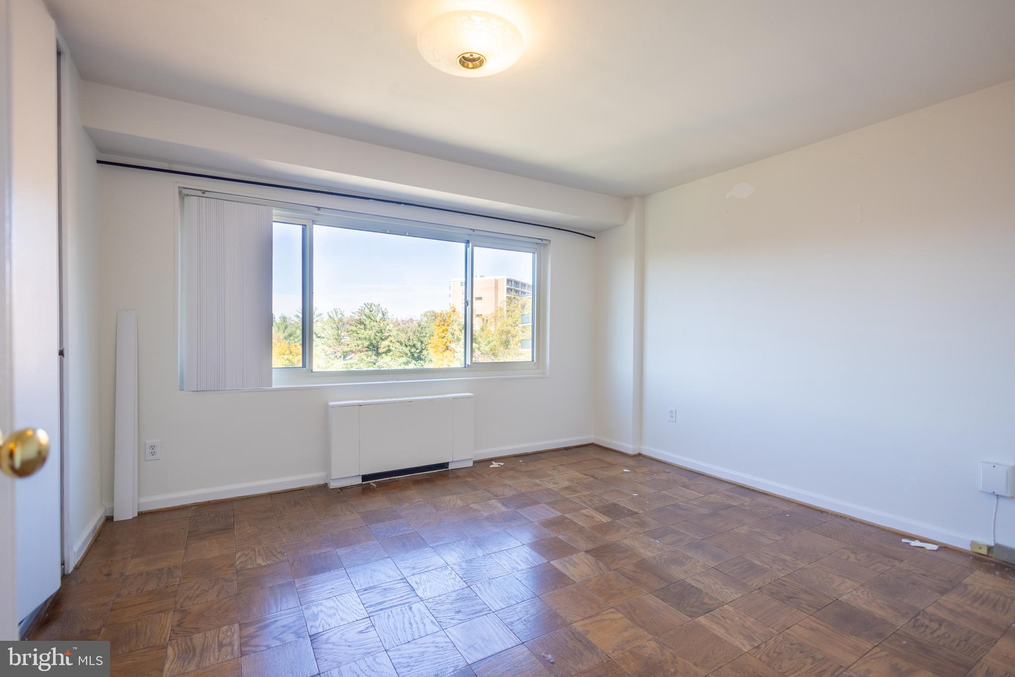 4201 CATHEDRAL AVENUE NW 1219E