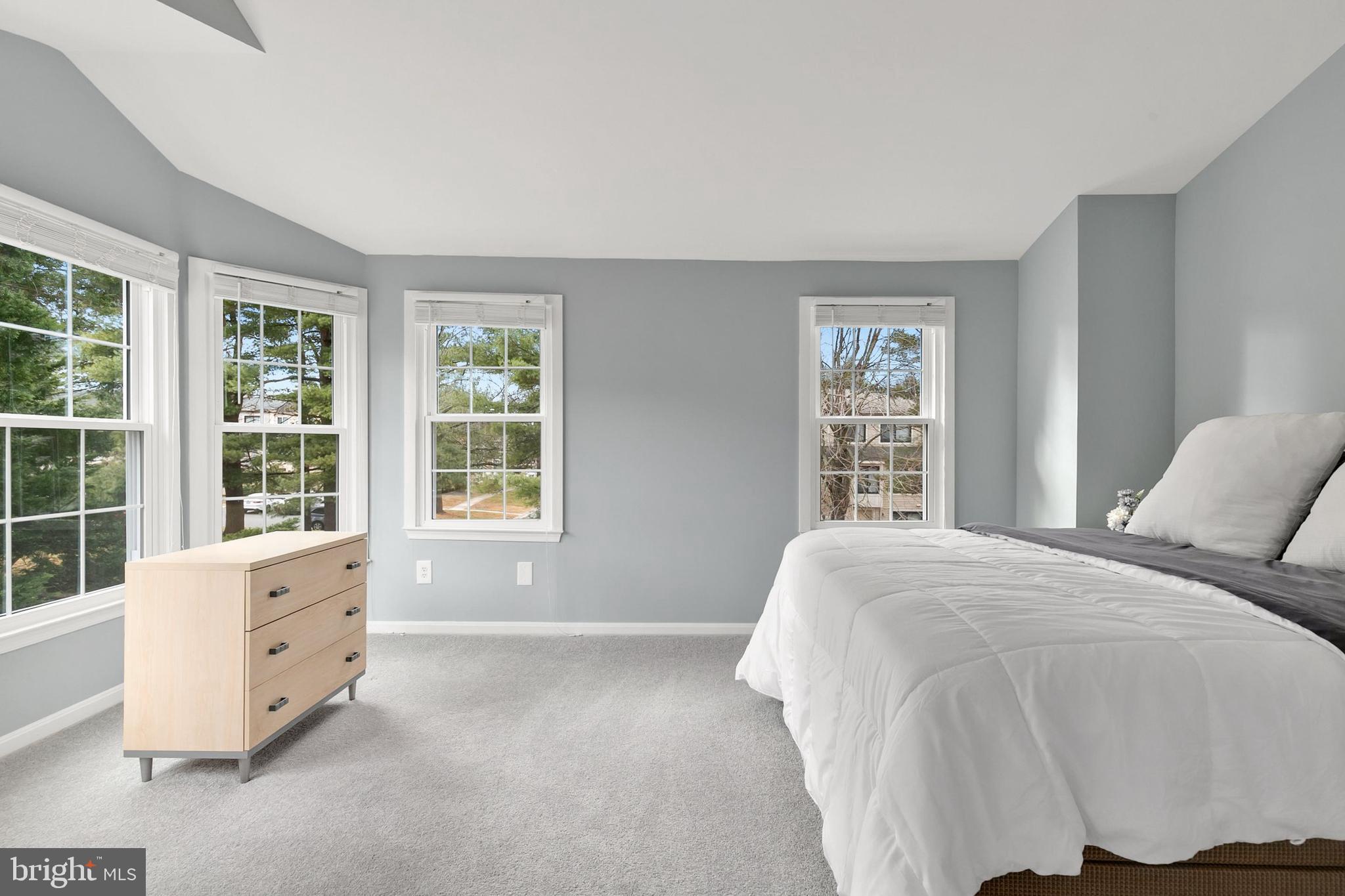 SUFFOLK PLACE - Residential