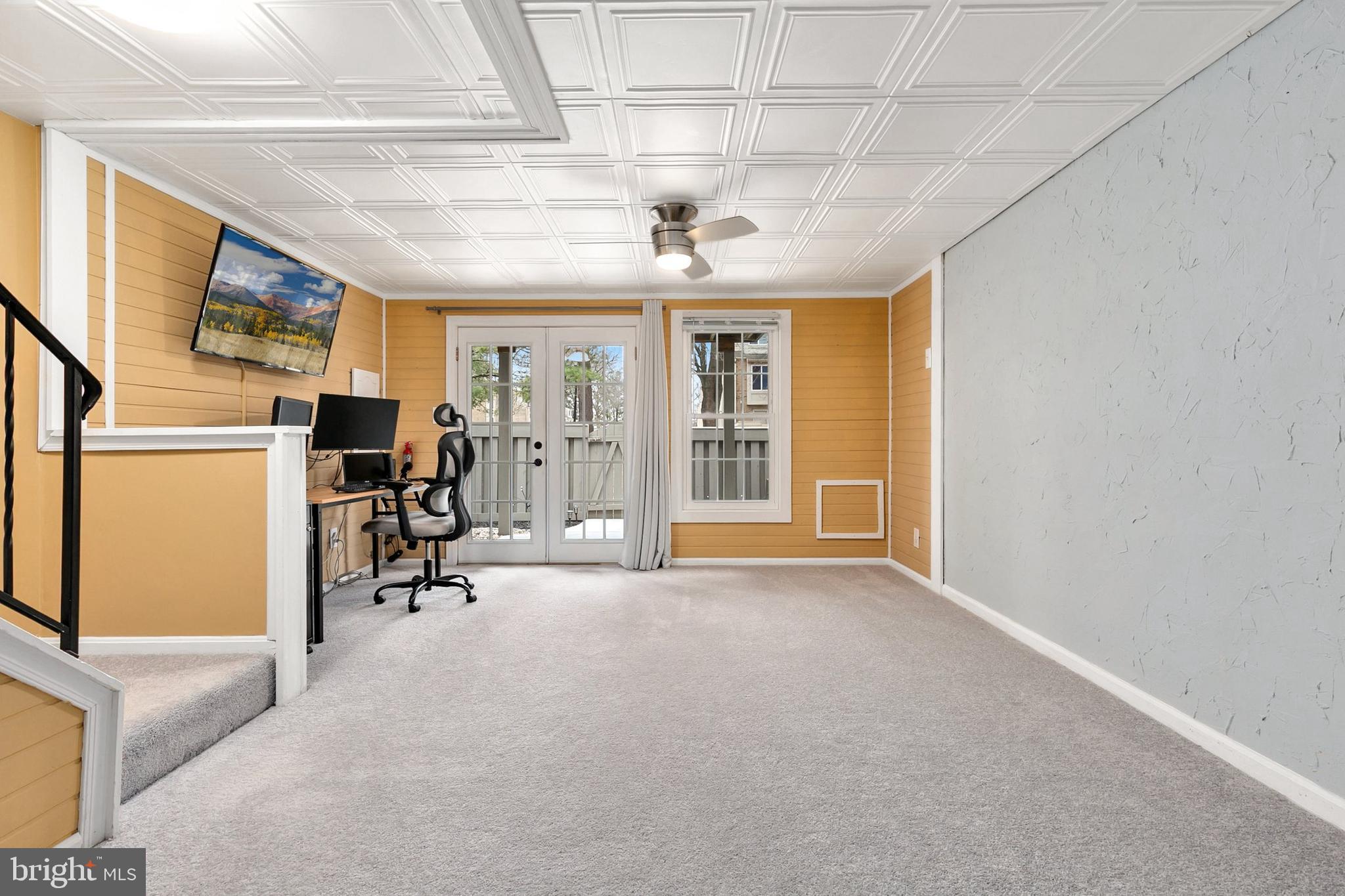 SUFFOLK PLACE - Residential