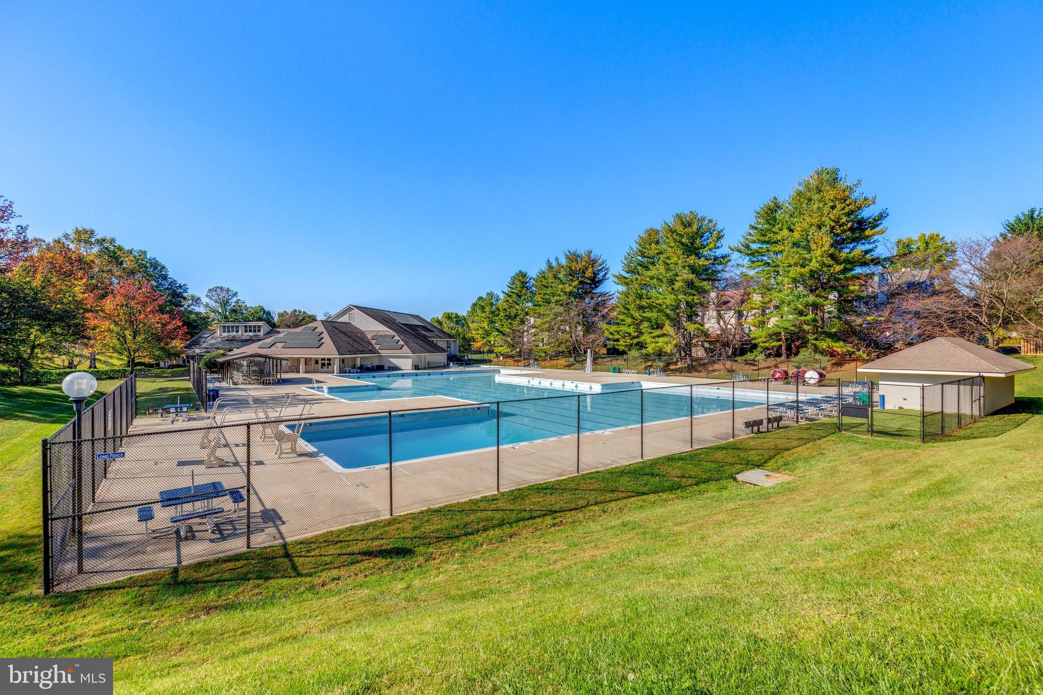 SUFFOLK PLACE - Residential