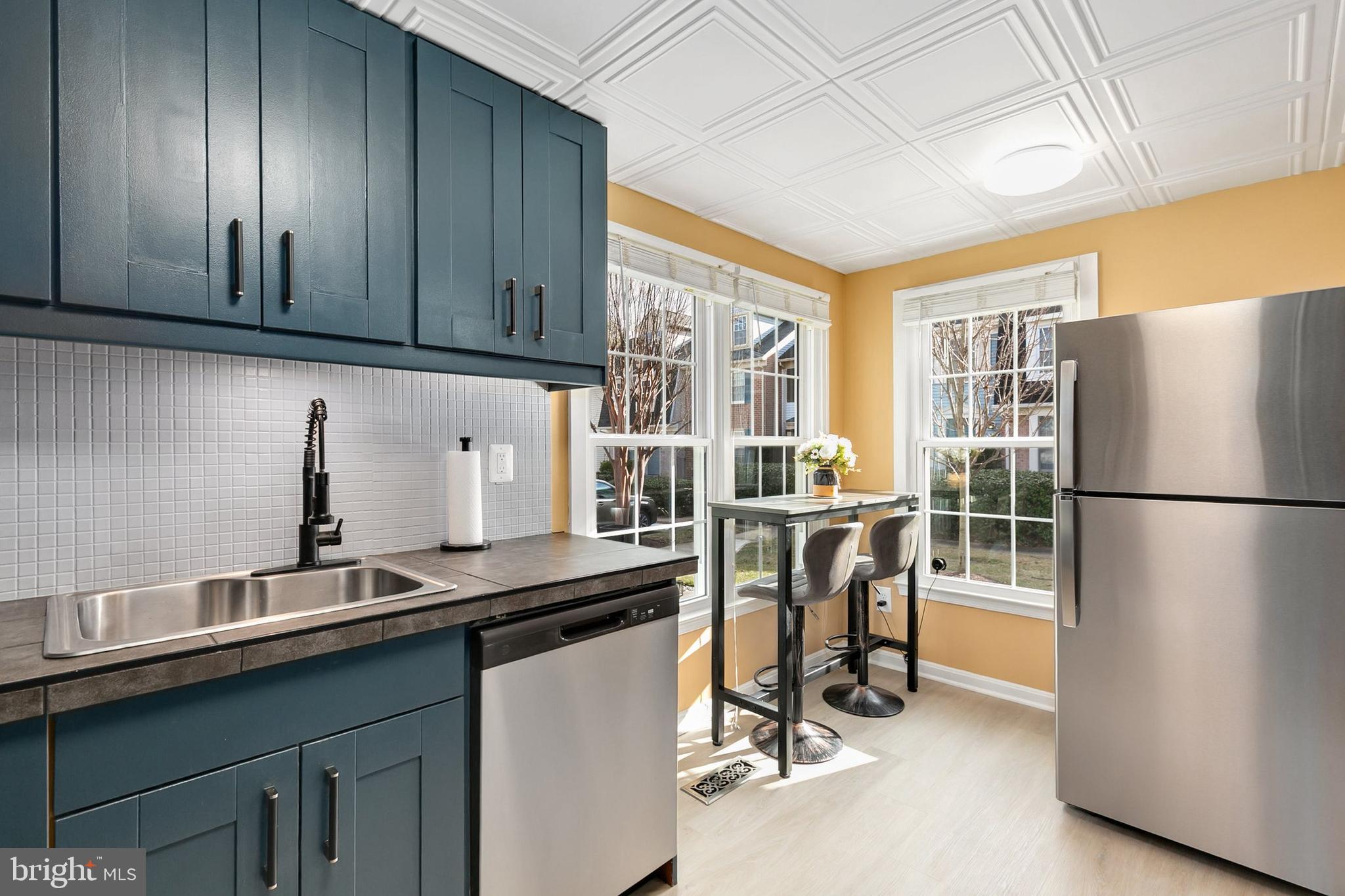 SUFFOLK PLACE - Residential