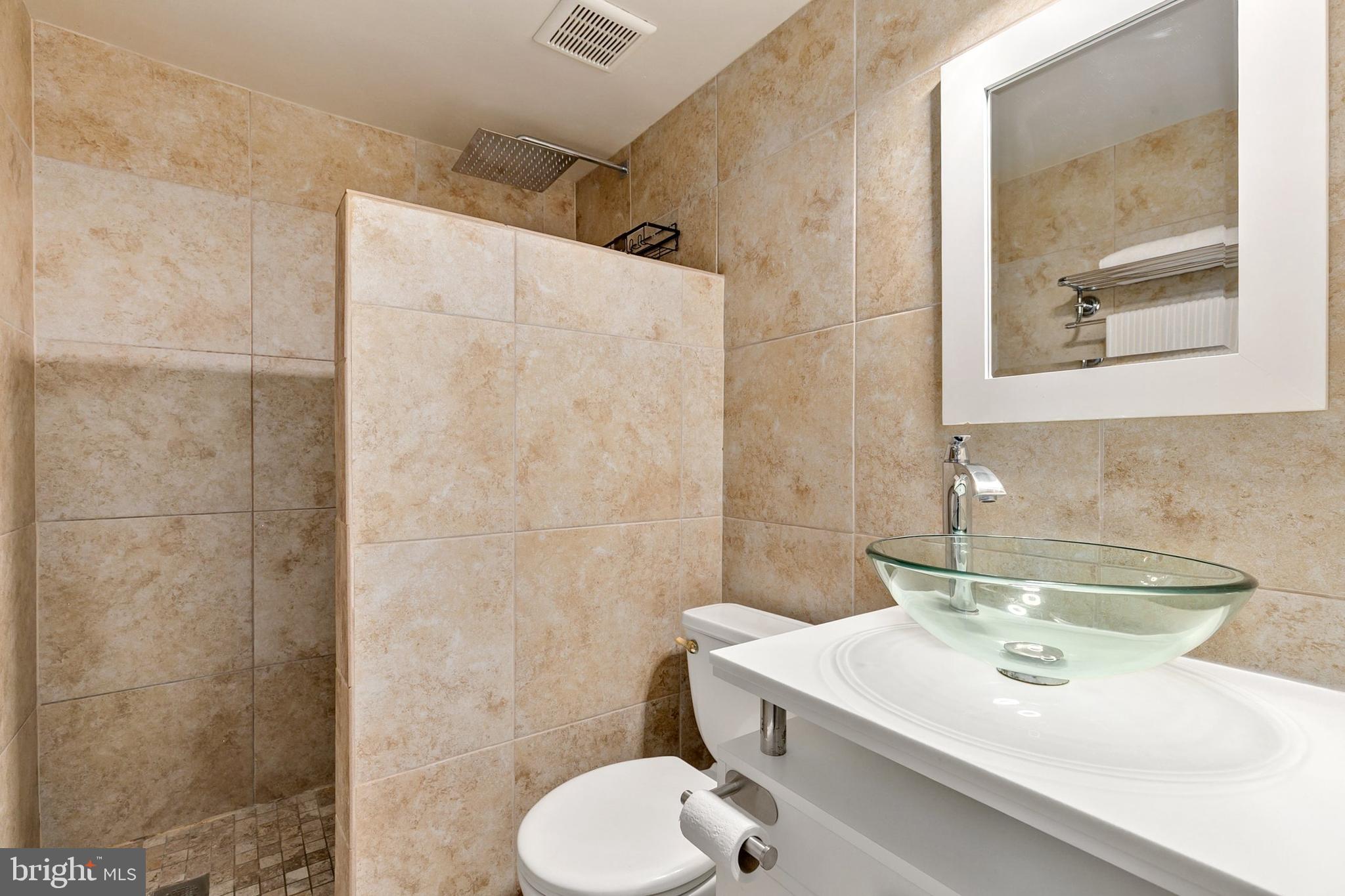 SUFFOLK PLACE - Residential