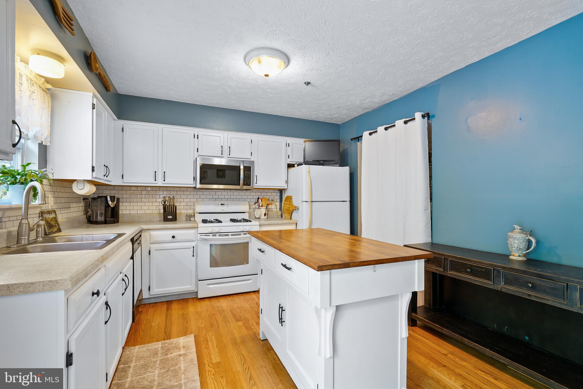 GRACE HARBOUR - Residential