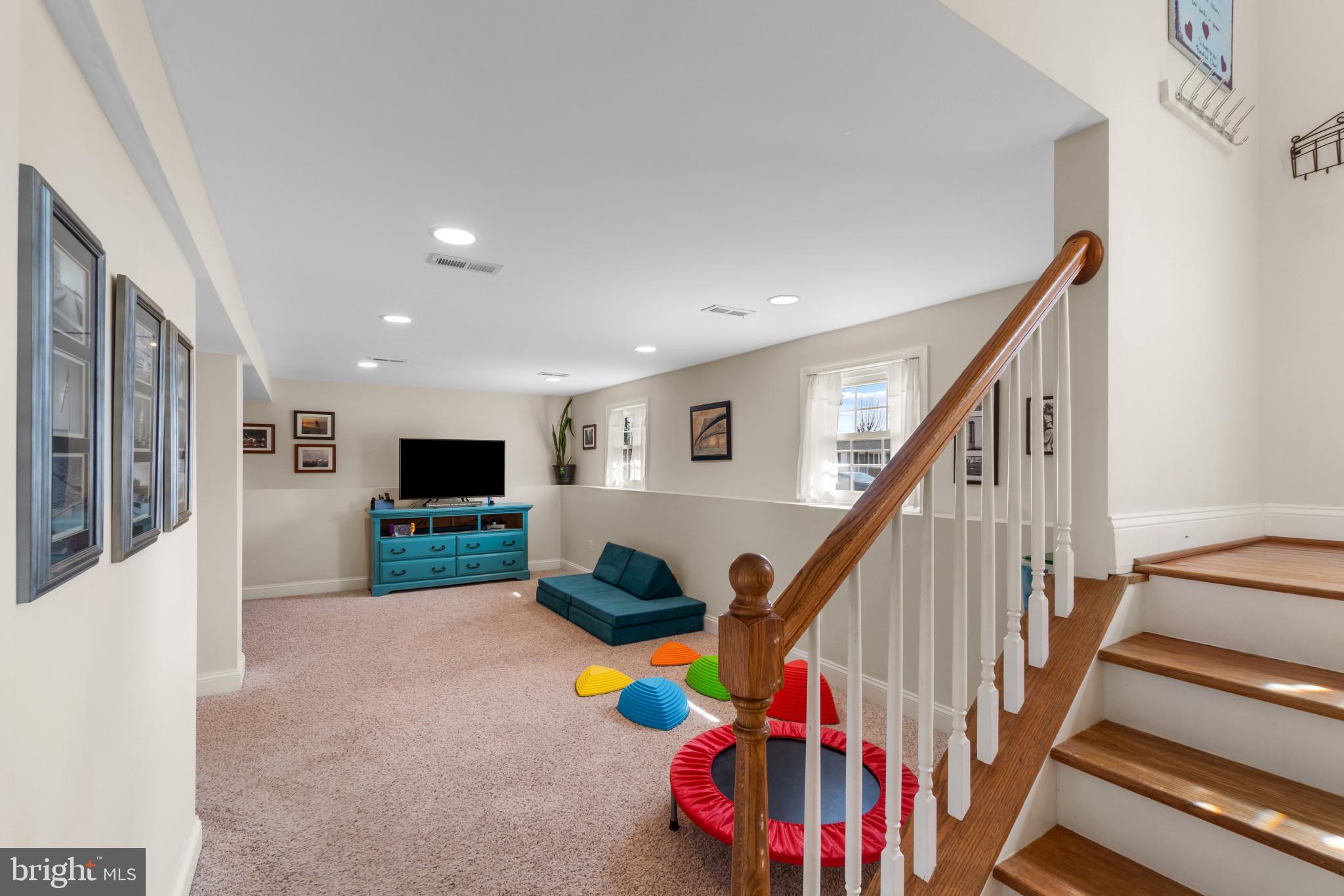 OAKHURST - Residential