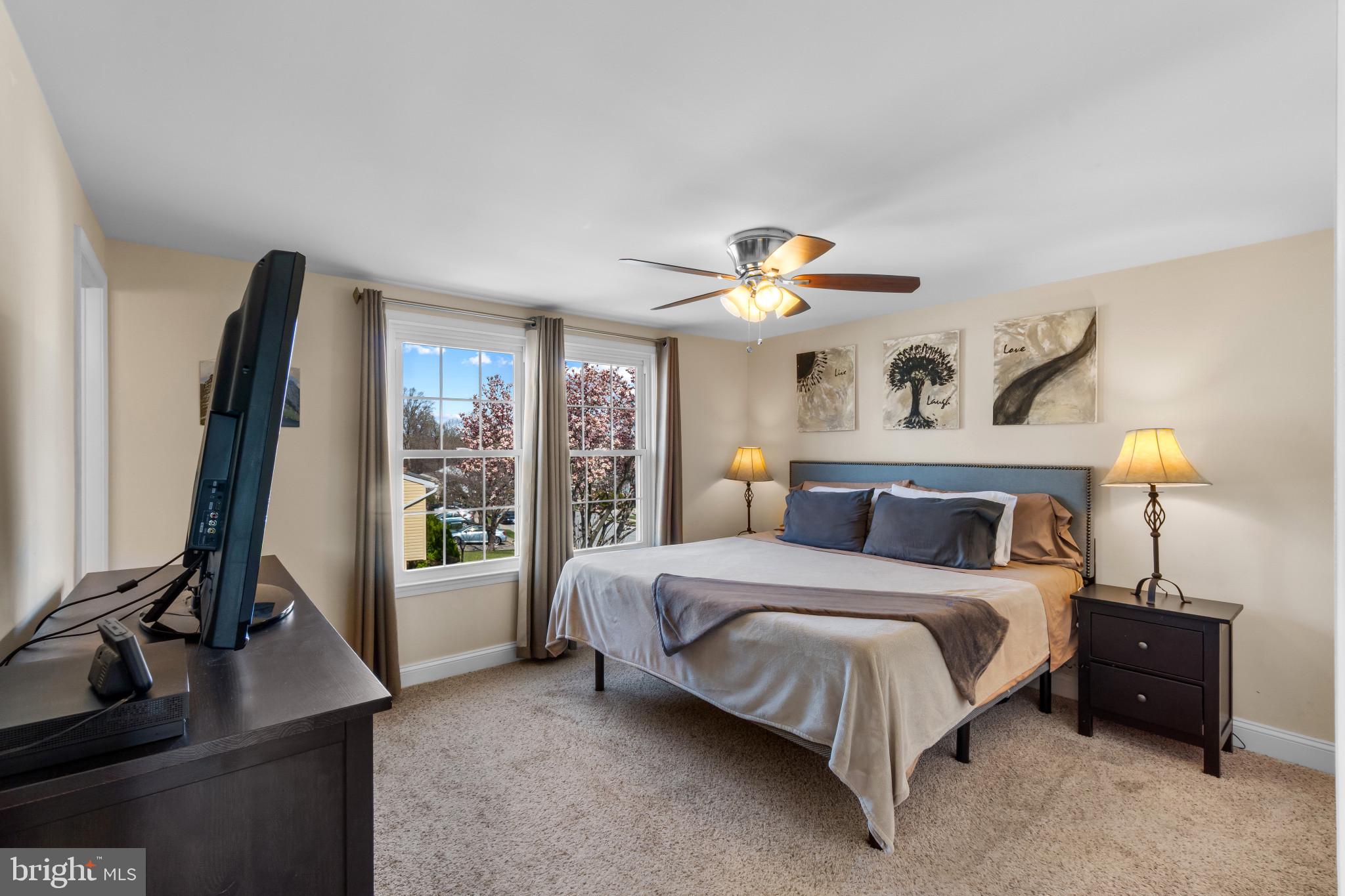 OAKHURST - Residential