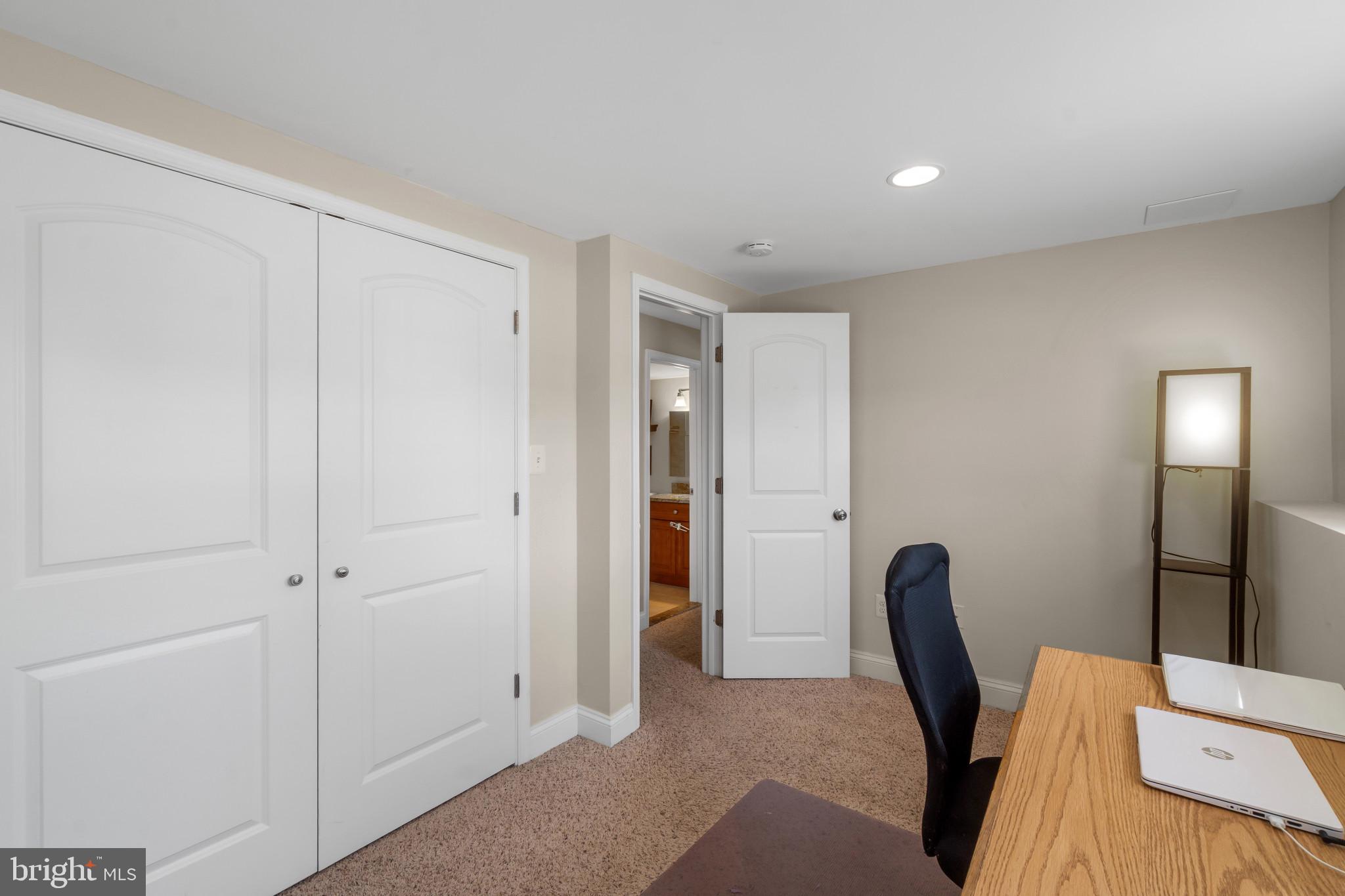 OAKHURST - Residential