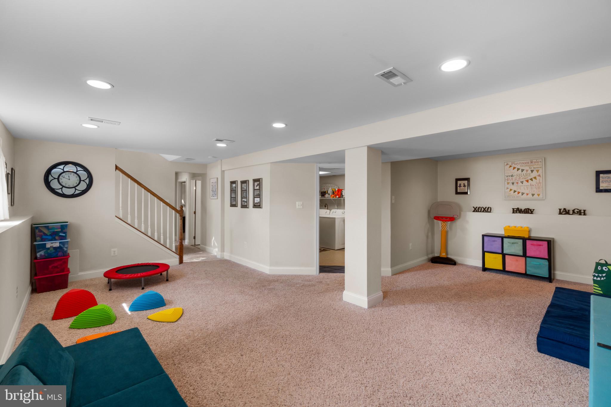 OAKHURST - Residential