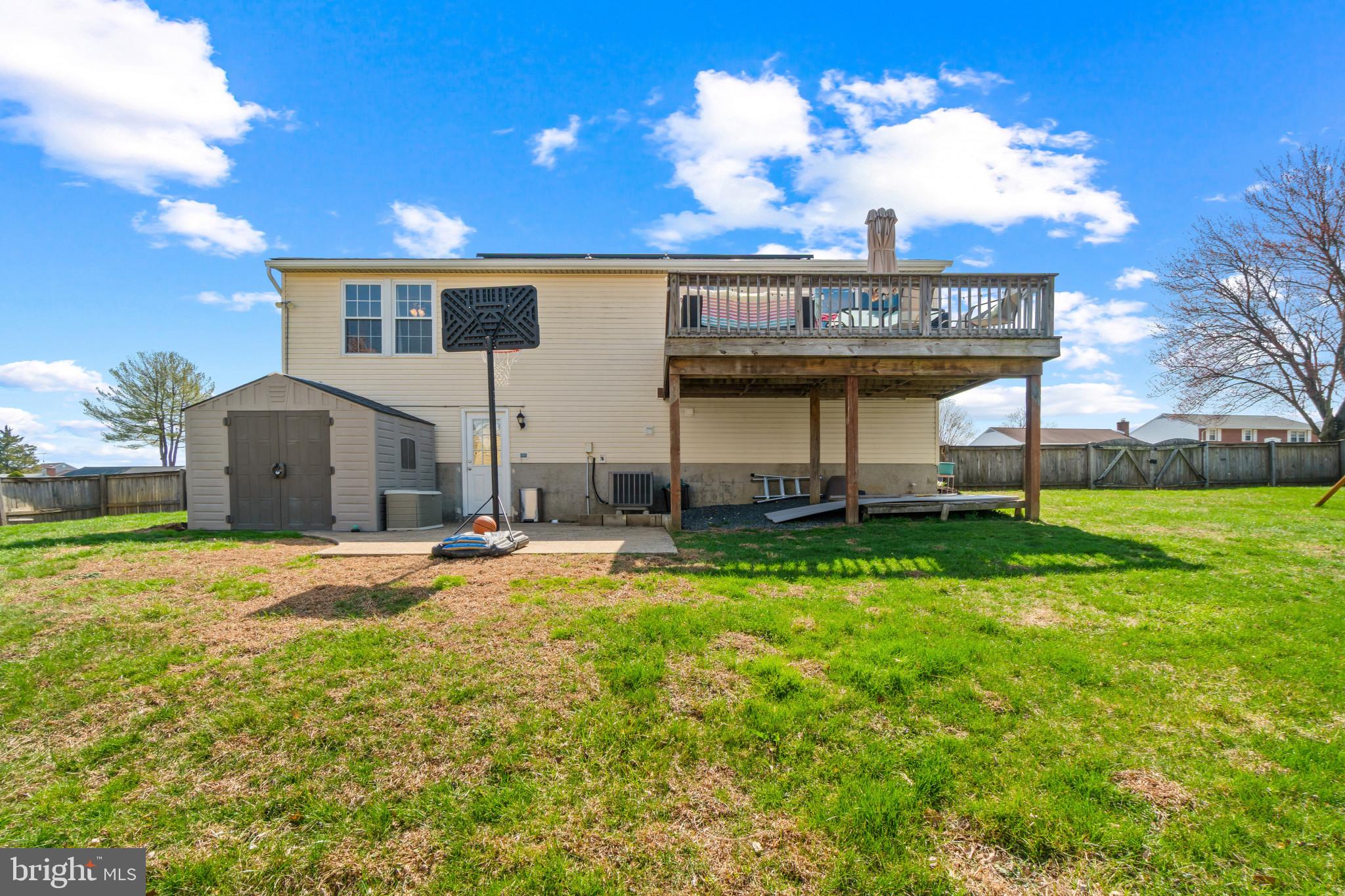 OAKHURST - Residential